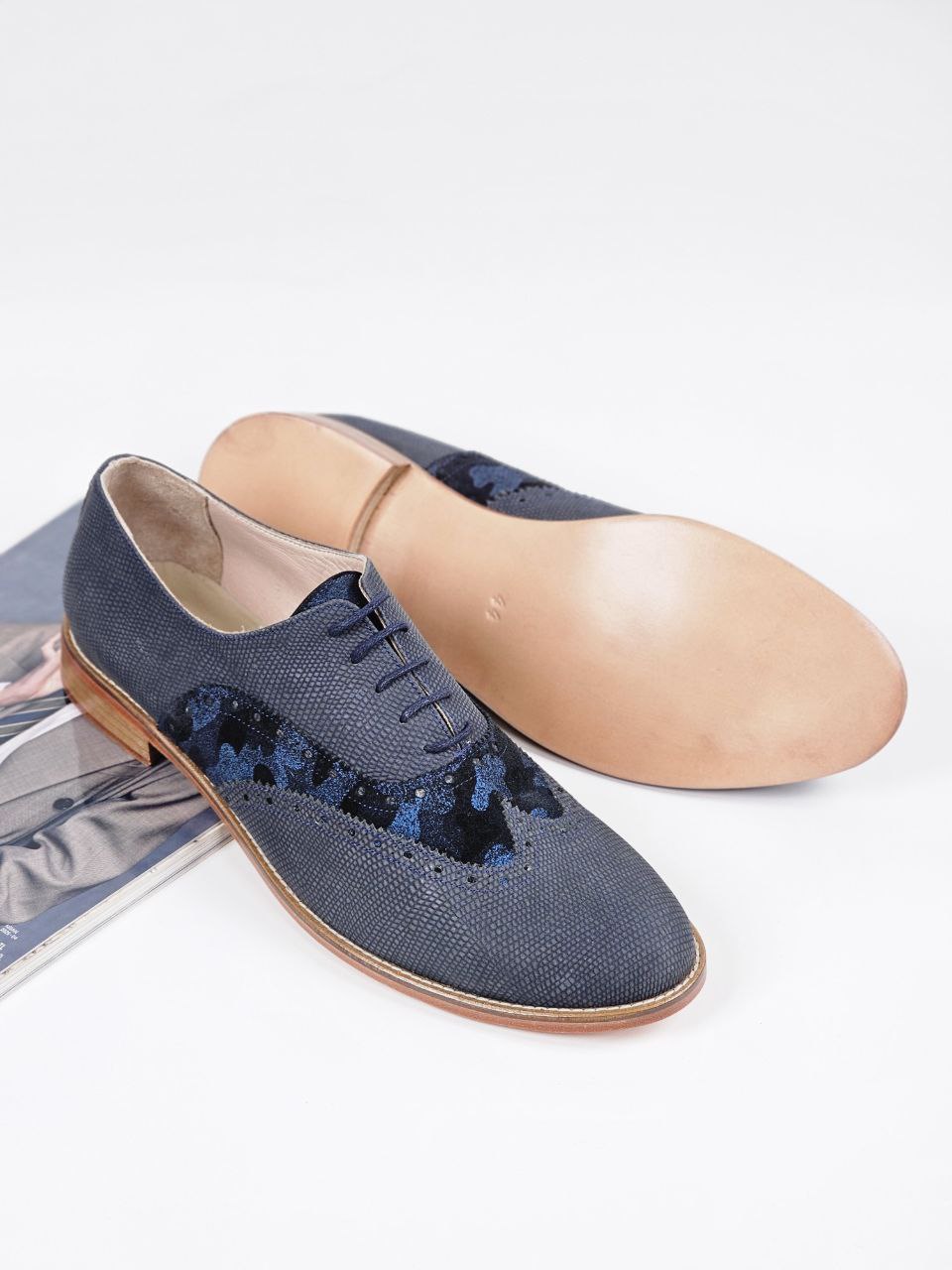 Brogue Mars 2 cm heel