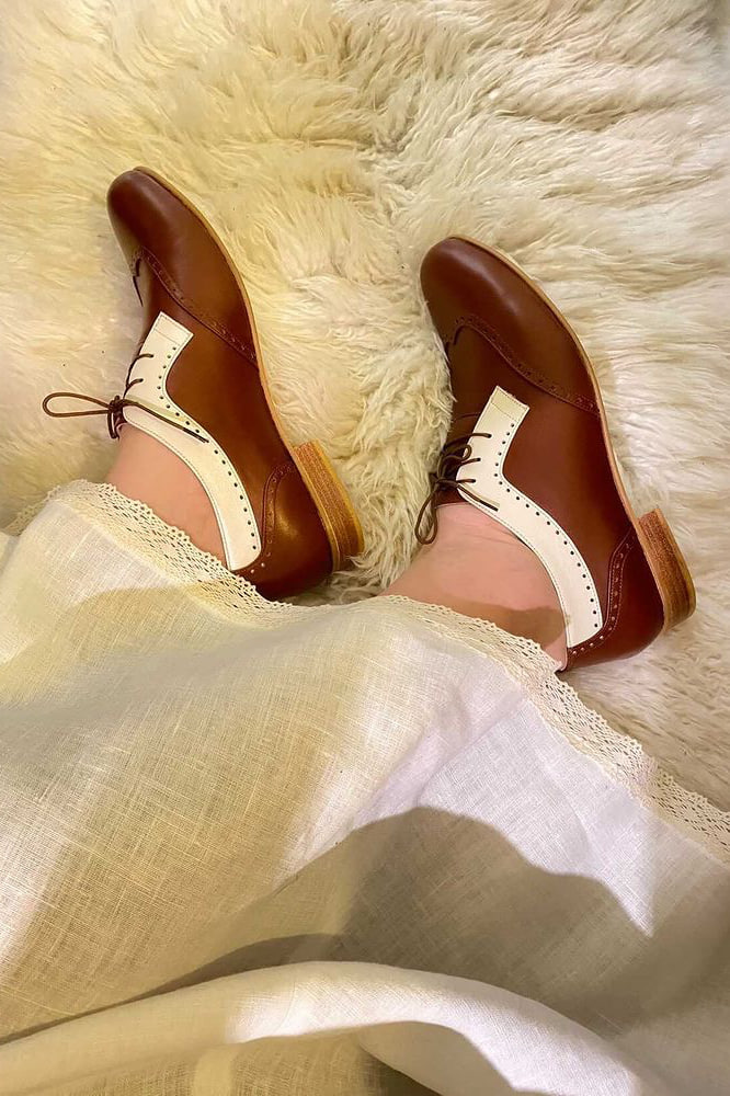 Women Oxfords Brown Leather & Broken White Line with 4 cm heel