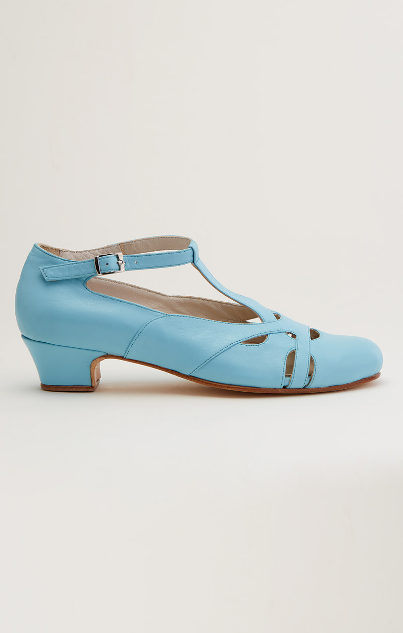 Spring Baby Blue Leather 4 cm heel
