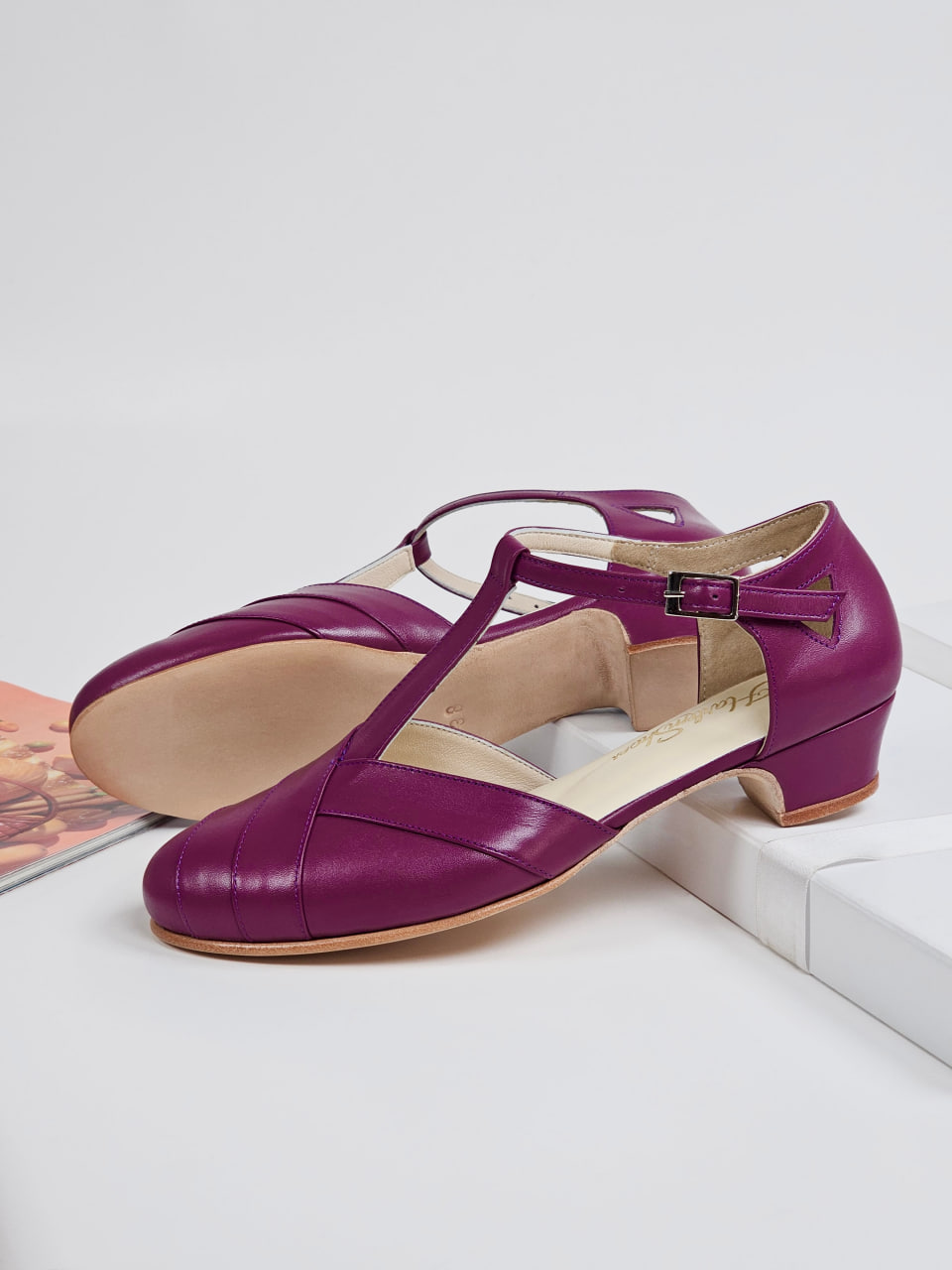 Sugar Aubergine Leather 4 cm heel