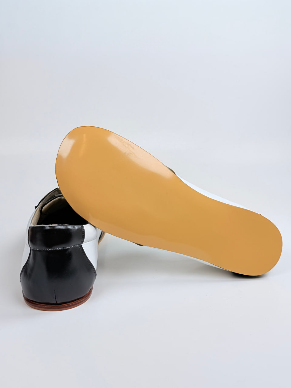 Barefoot New York White & Black Leather Zero Drop