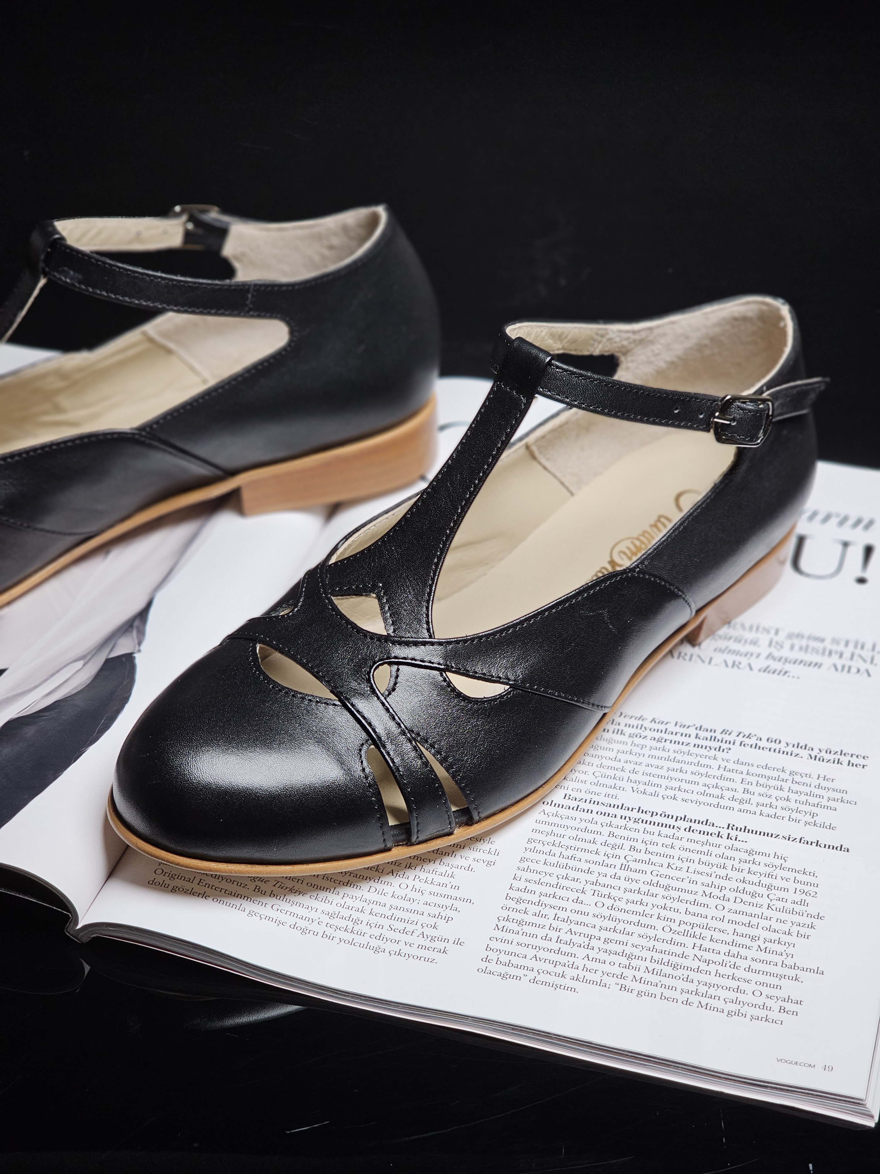 Spring Black Leather 2 cm heel