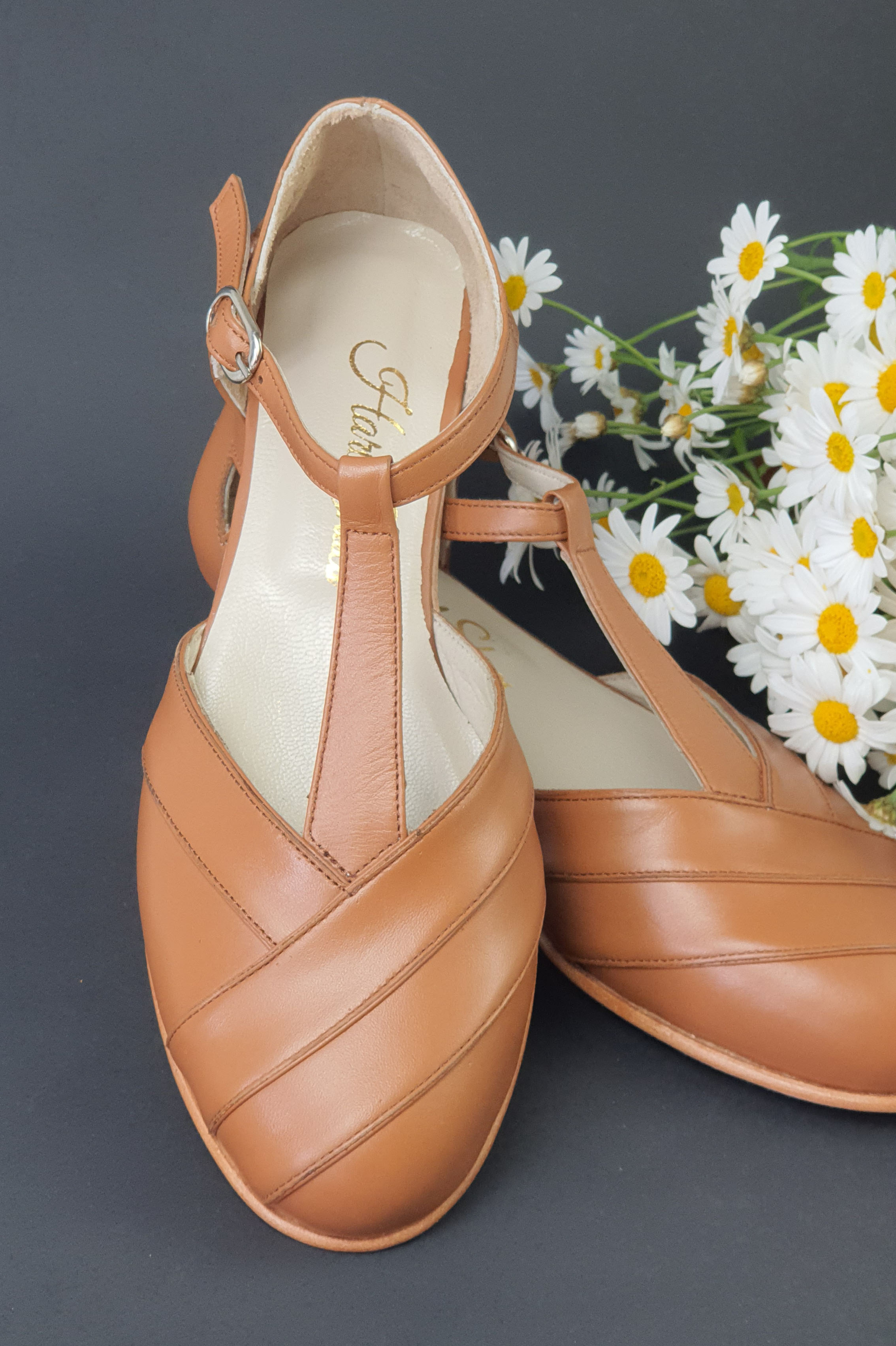 Sugar Light Brown Leather 4 cm heel