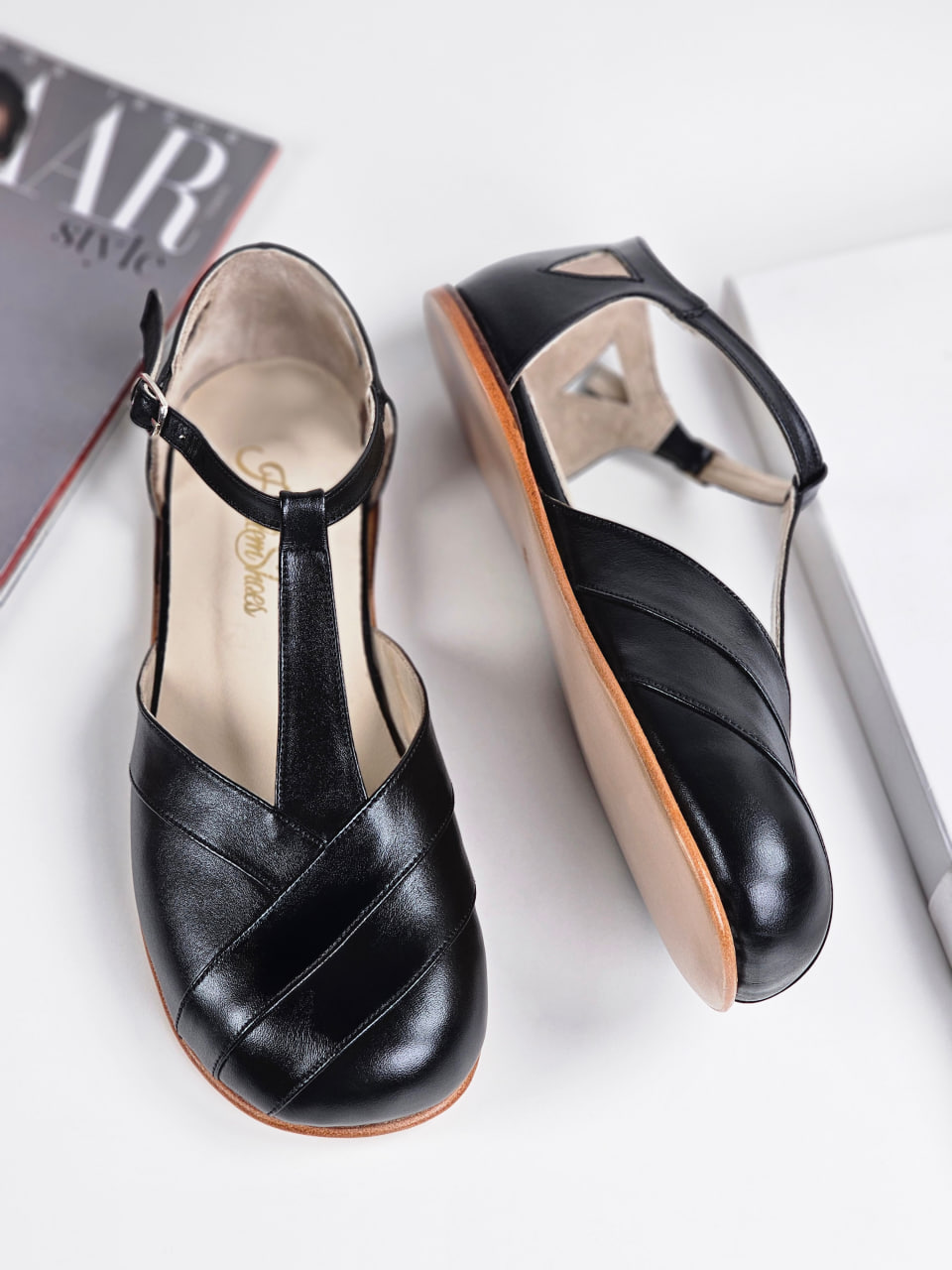 Barefoot Sugar Black Leather Zero Drop