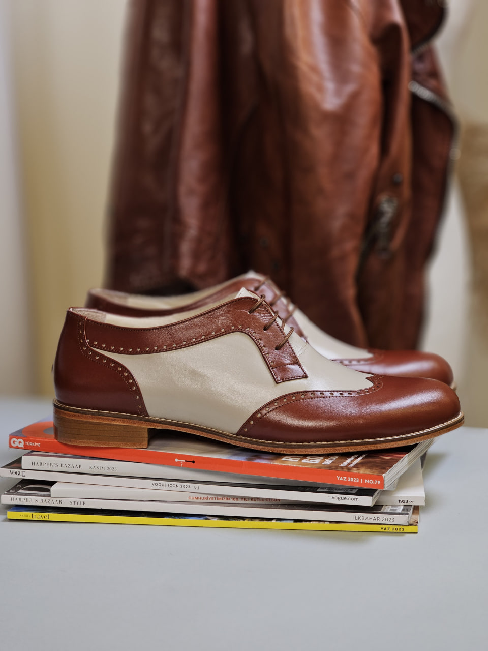 Men Oxfords Brown & Beige Leather 2 cm heel