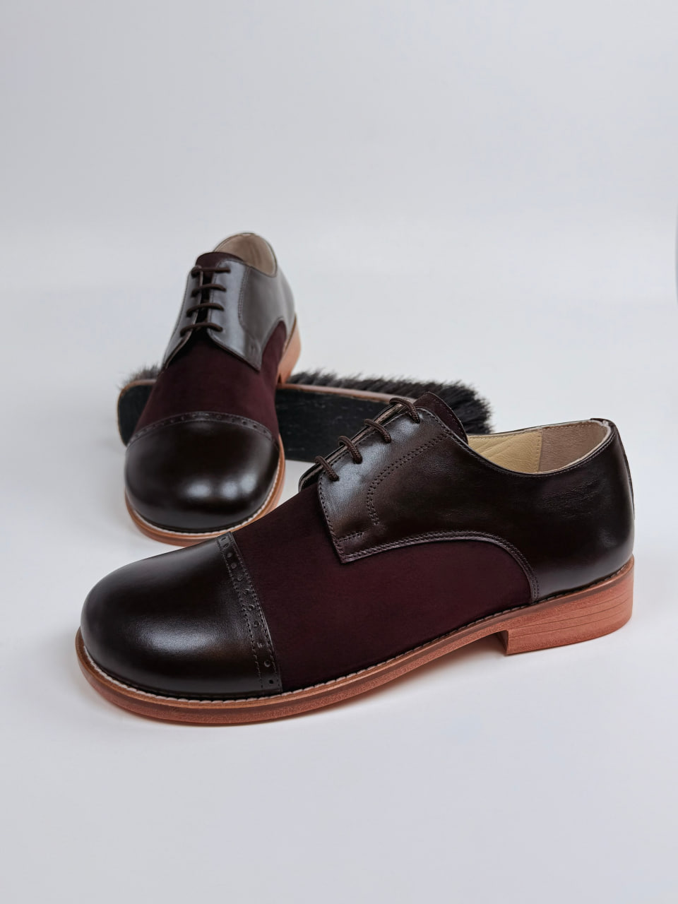Barefoot California Dark Chocolate Leather & Bordeaux Suede 2 cm heel