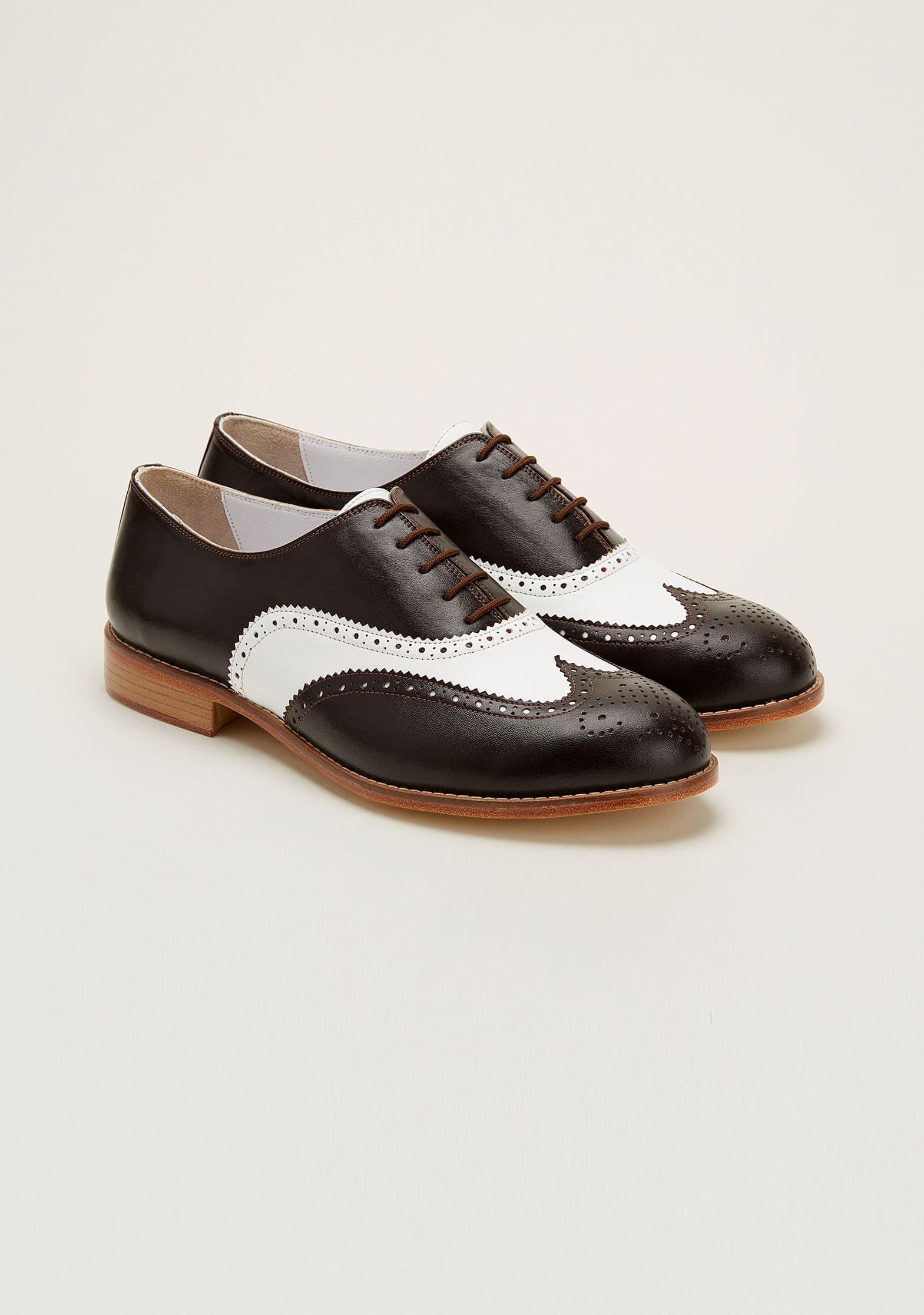 Brogue Dark Chocolate & White Leather 2 cm heel