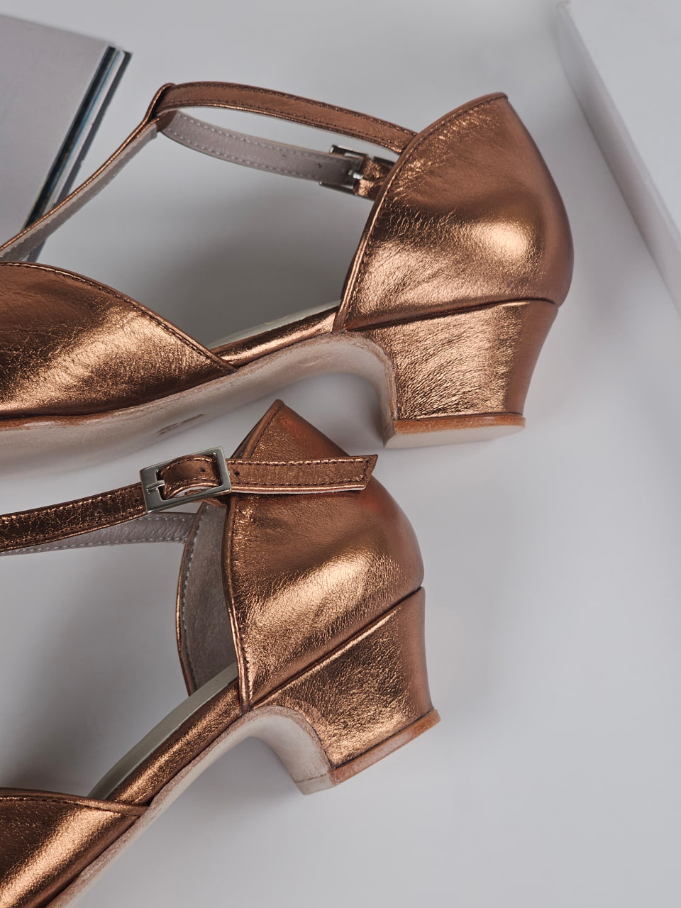 Muse Bronze 4 cm heel