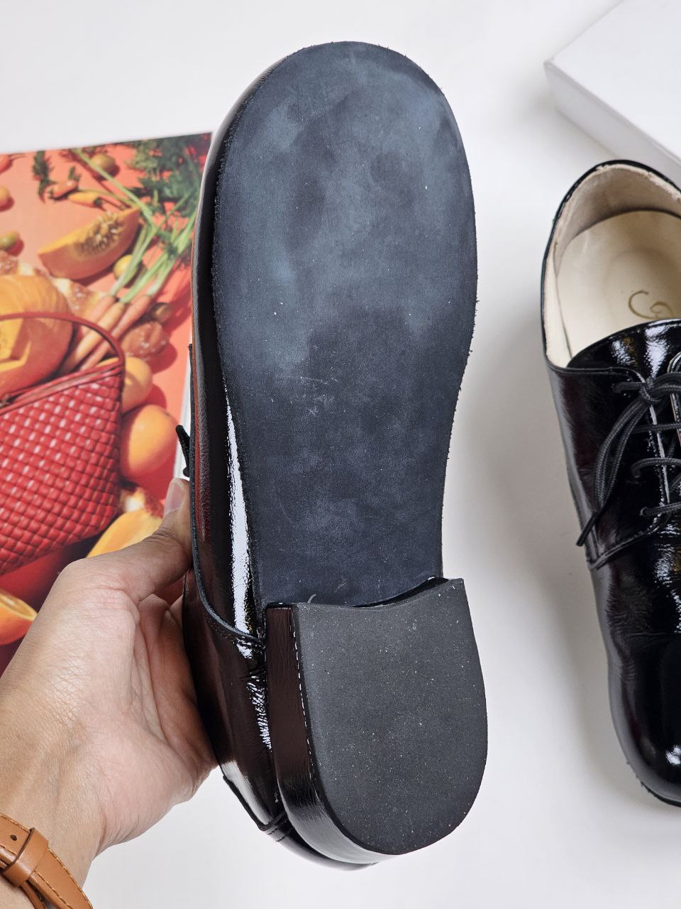 Barefoot Frankie Black Polished Leather 2 cm heel