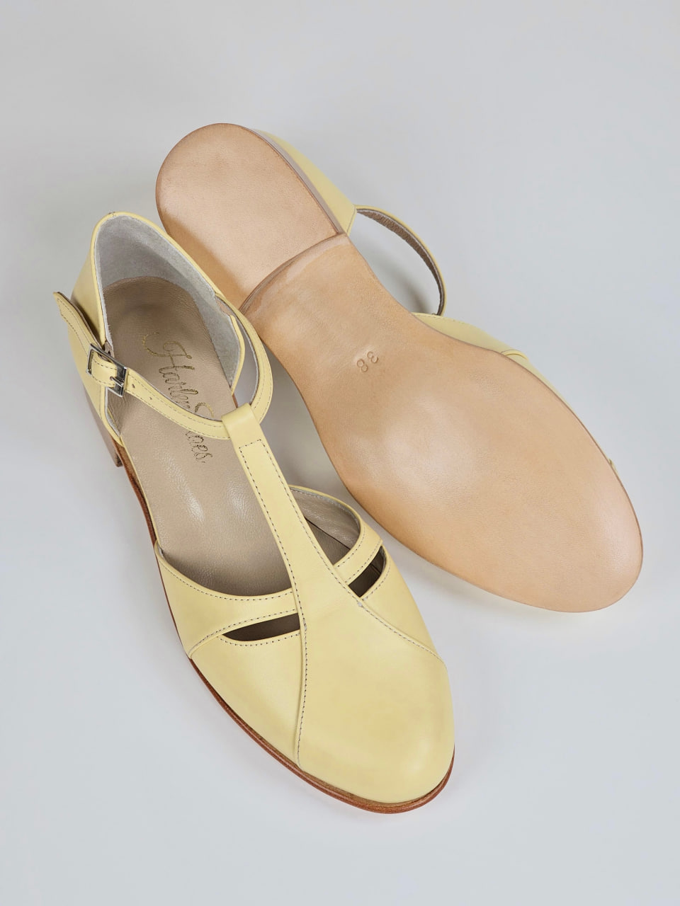 Isabel Lemon Yellow Leather 2 cm heel