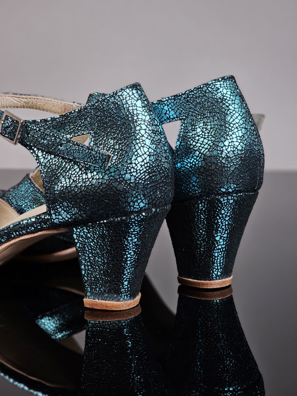 Sugar Blue Stone Suede 6 cm balboa heel