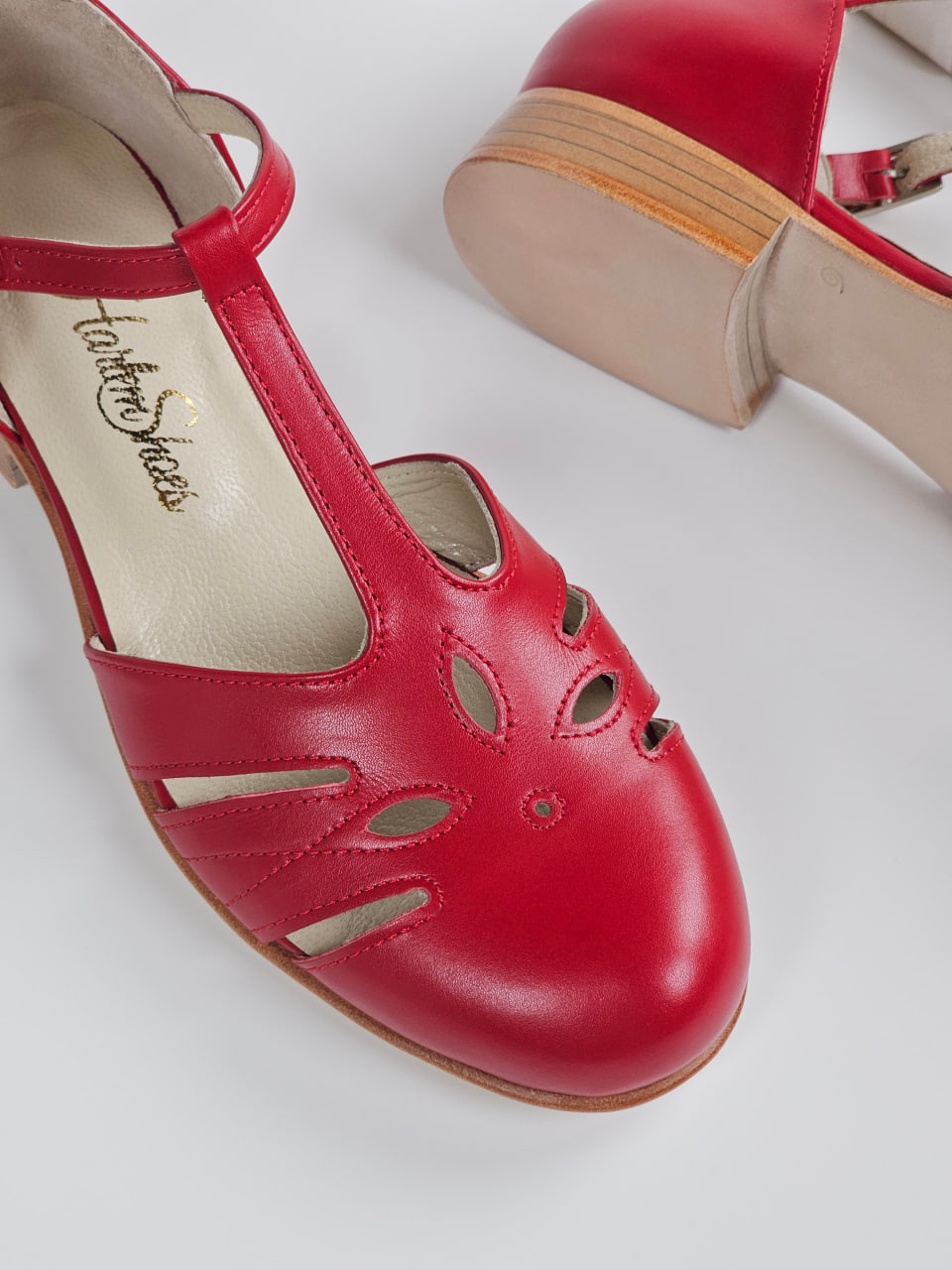 Rosy Red Leather 2 cm heel