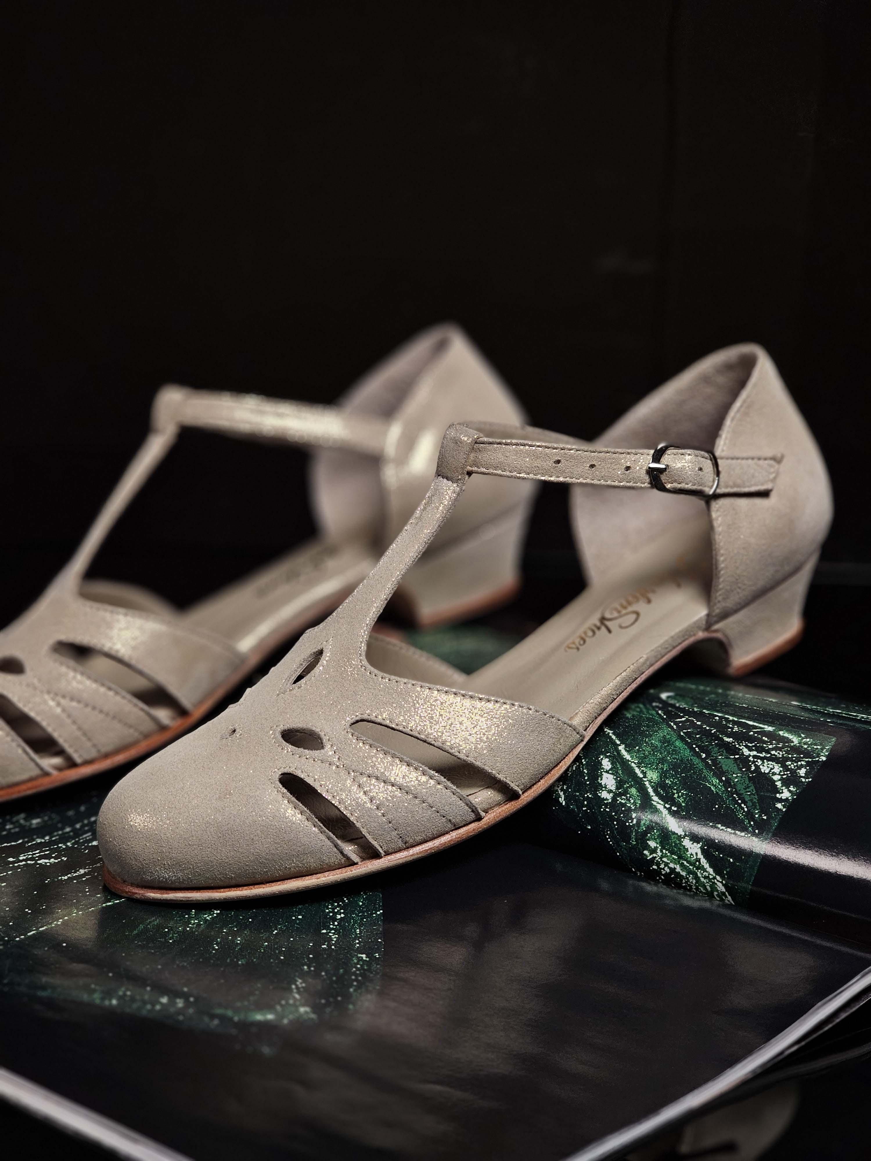 Rosy Gold Suede 3 cm heel