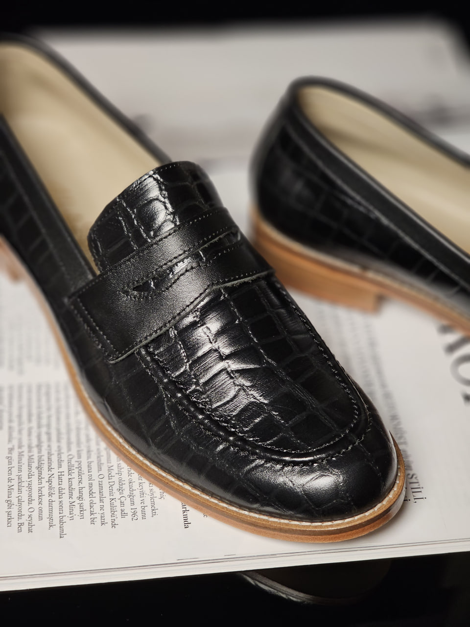Loafers Black Stone Printed Leather 2 cm heel