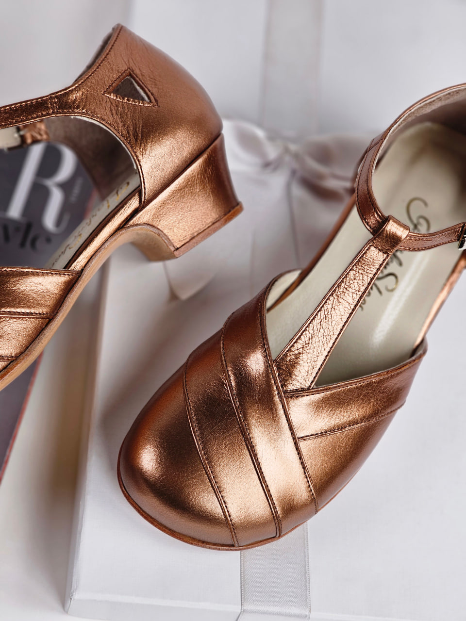 Barefoot Sugar Bronze 4 cm heel