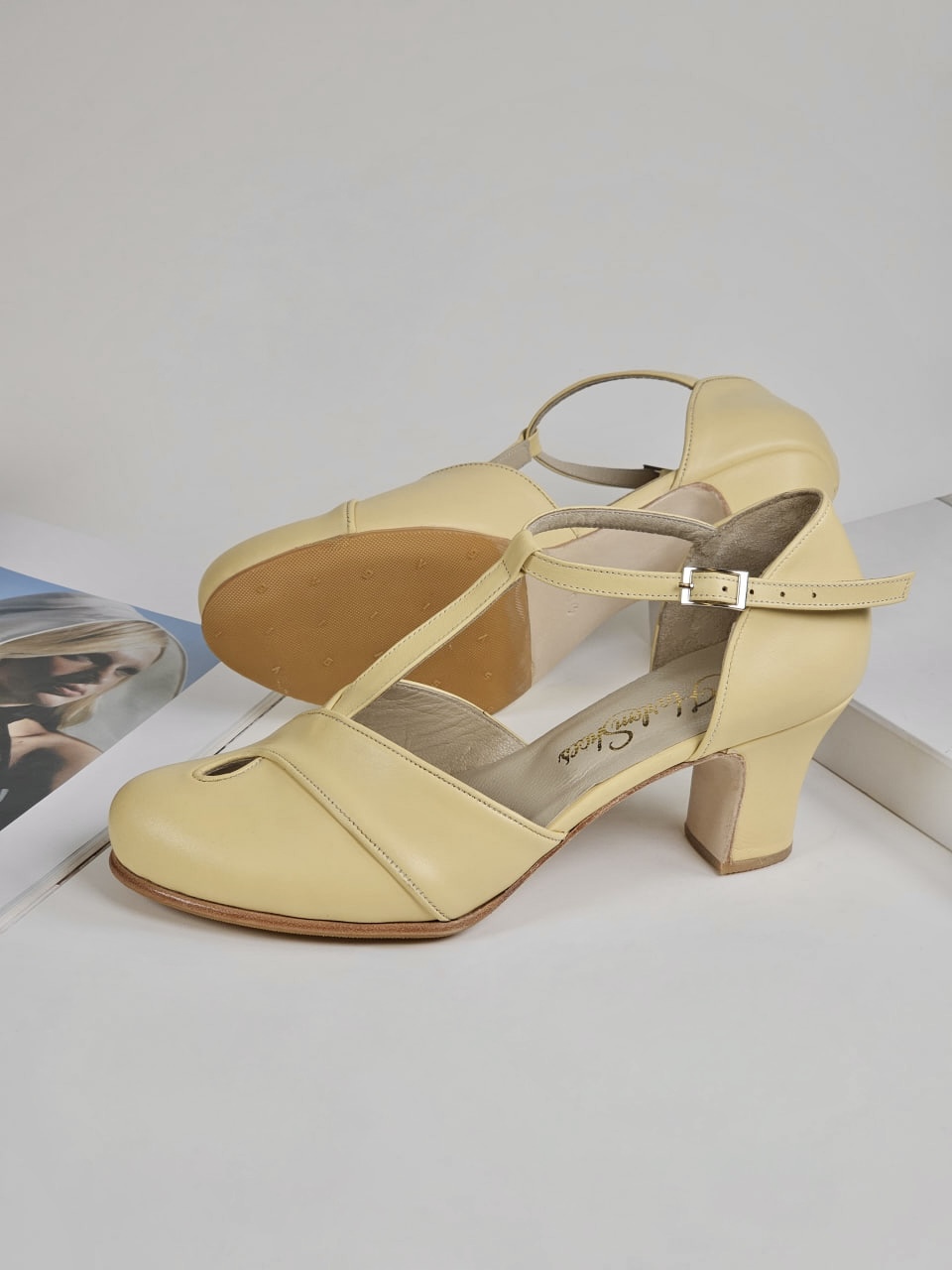 Muse Lemon Yellow Leather 6  cm heel
