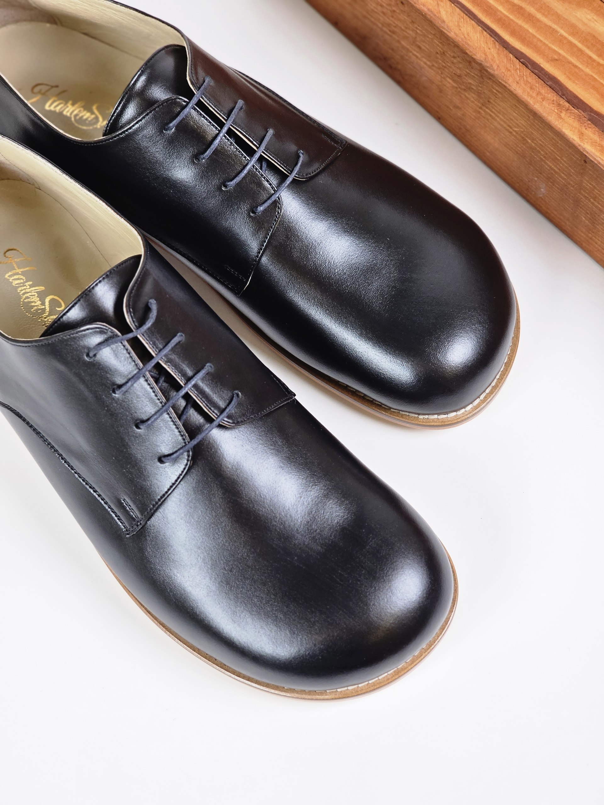 Barefoot Frankie Black Leather 1.5 cm heel