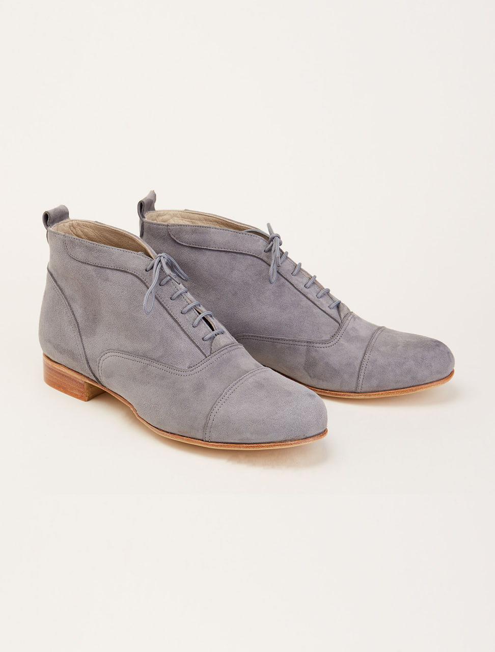 Smooth Boots Grey Suede 2 cm heel