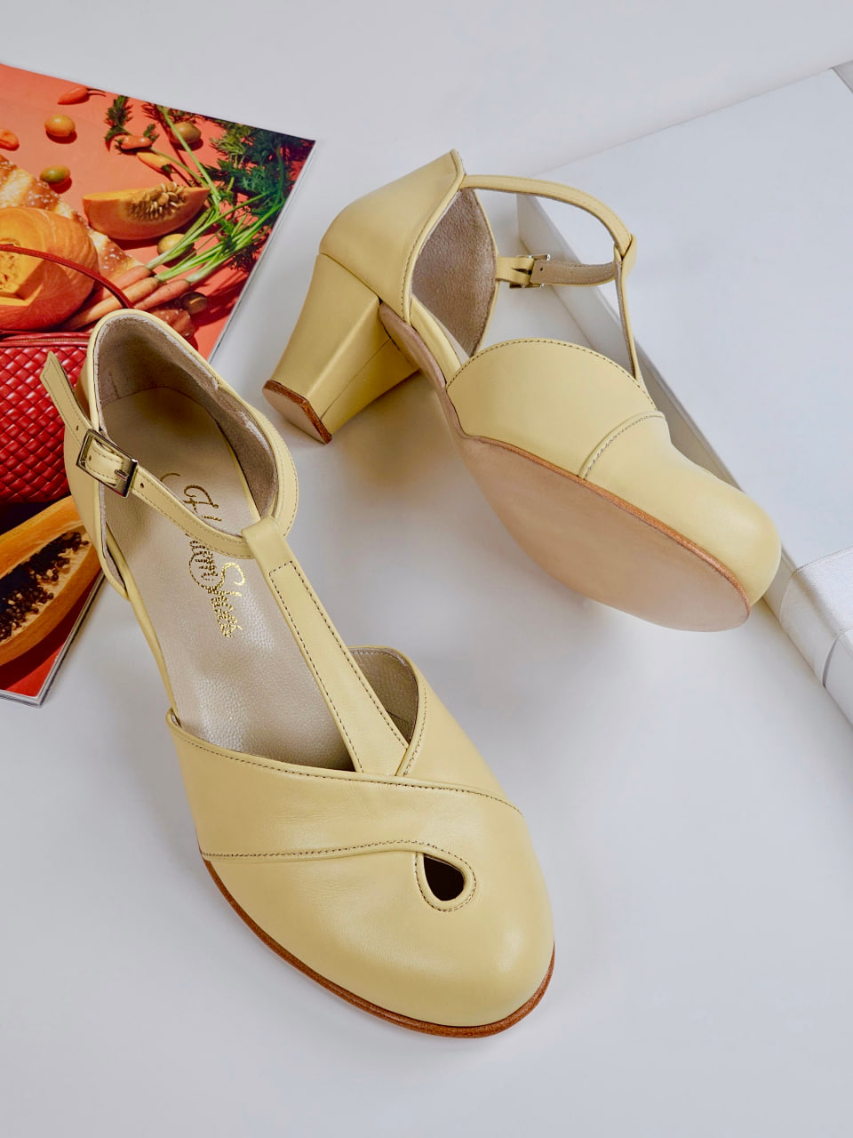 Muse Lemon Yellow Leather 6 cm Balboa heel