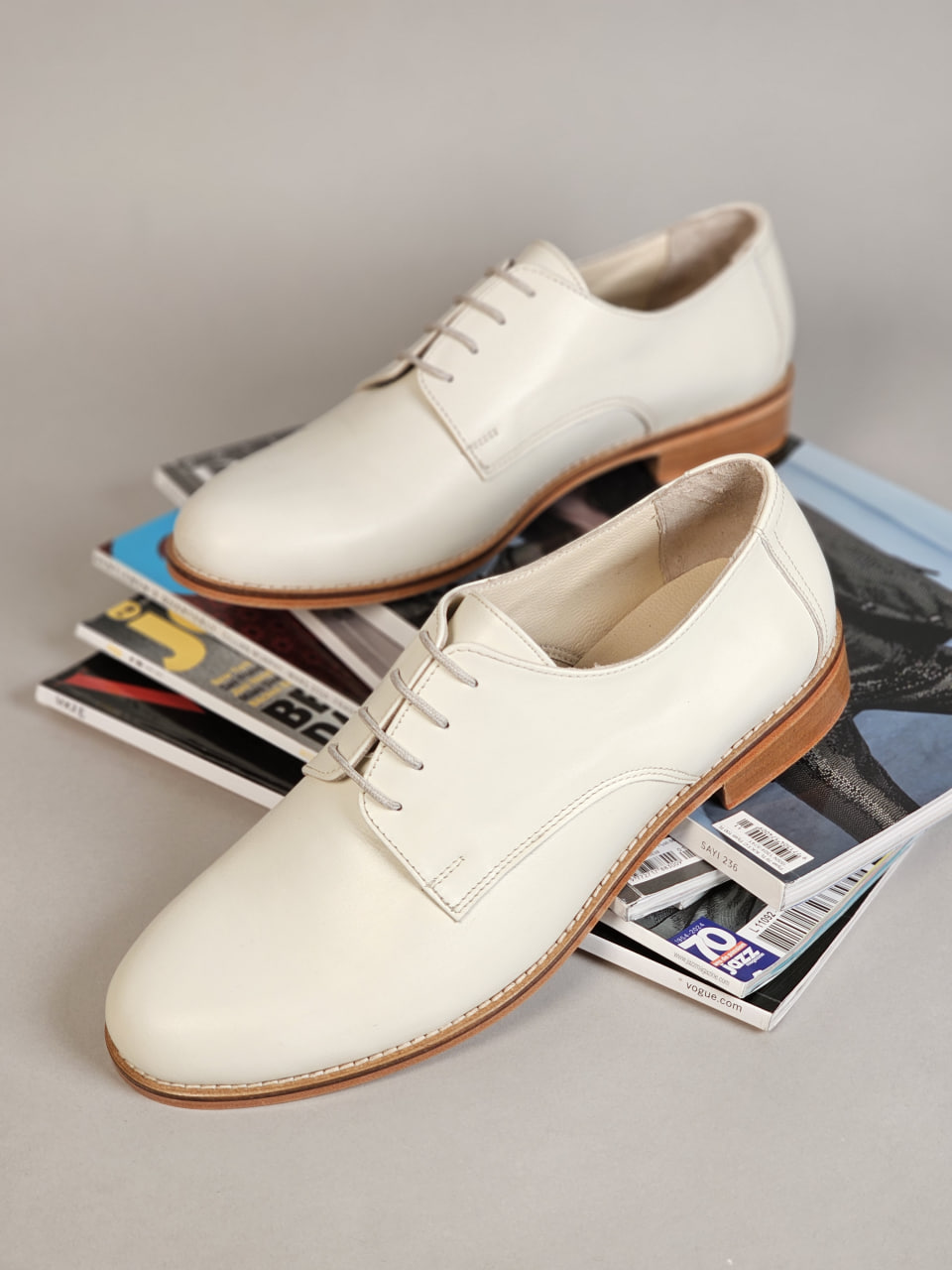 Frankie Classy Broken White Leather 2 cm heel