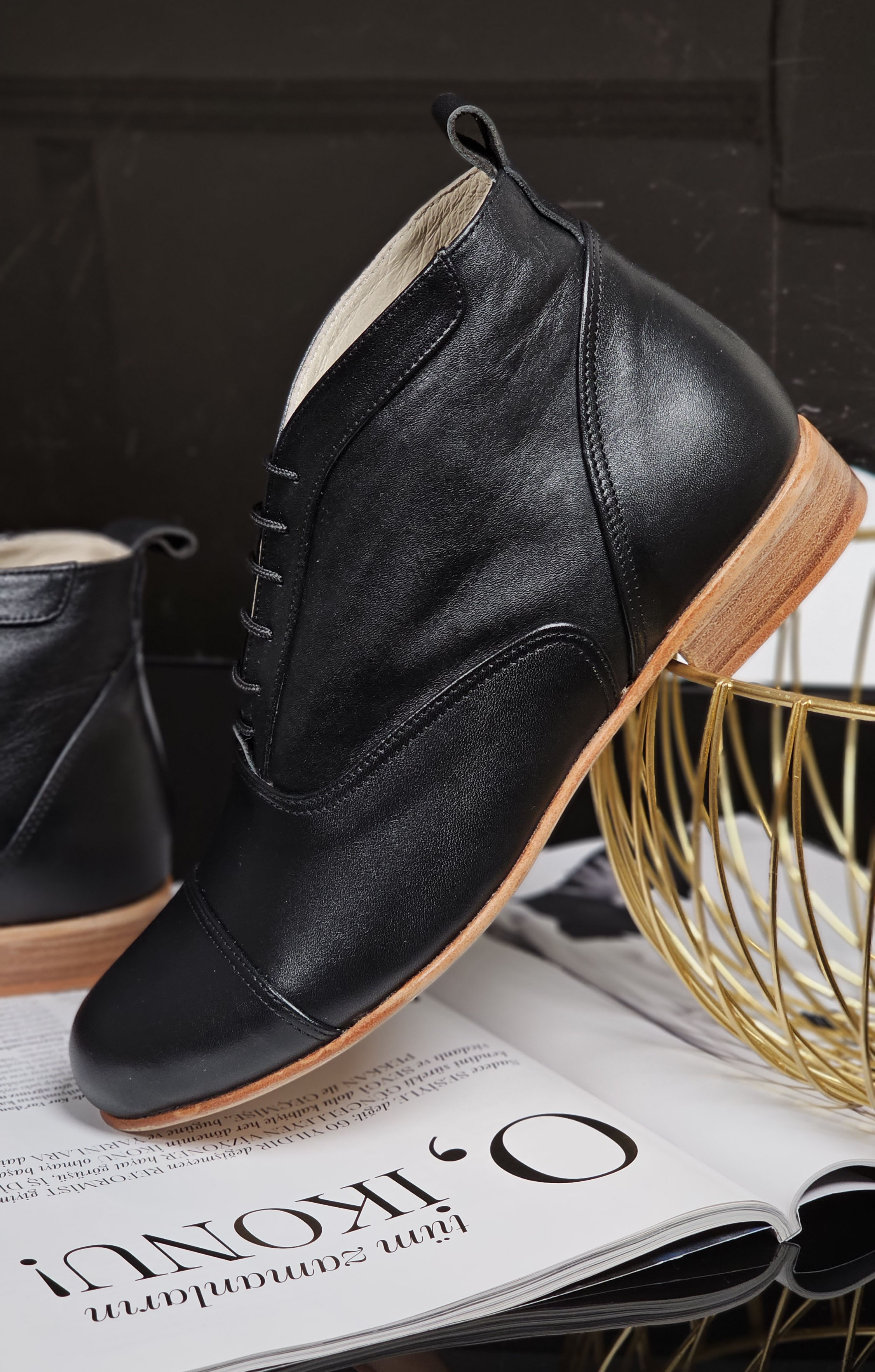 Smooth Boots Black Leather 2 cm  heel