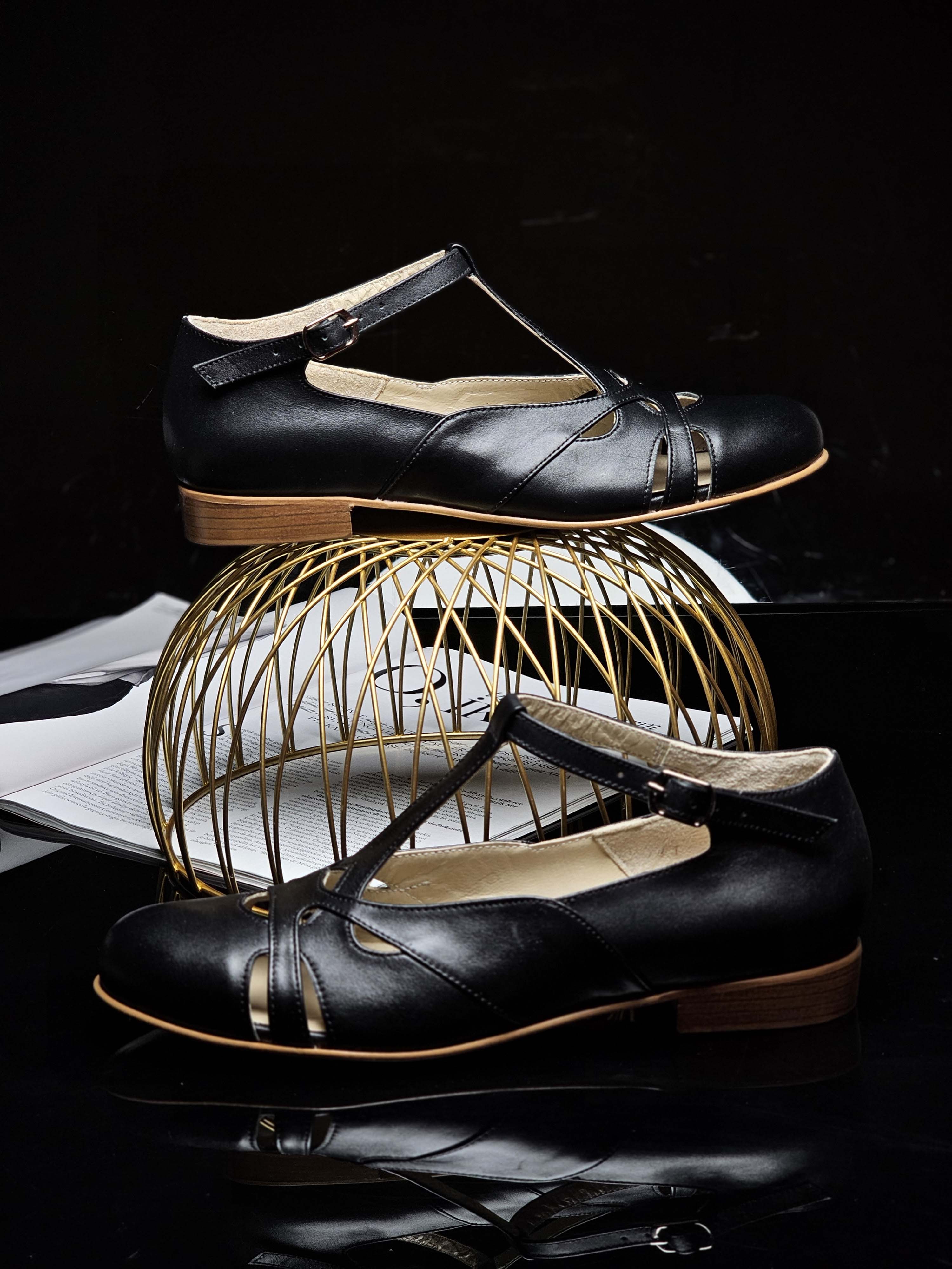 Spring Black Leather 2 cm heel