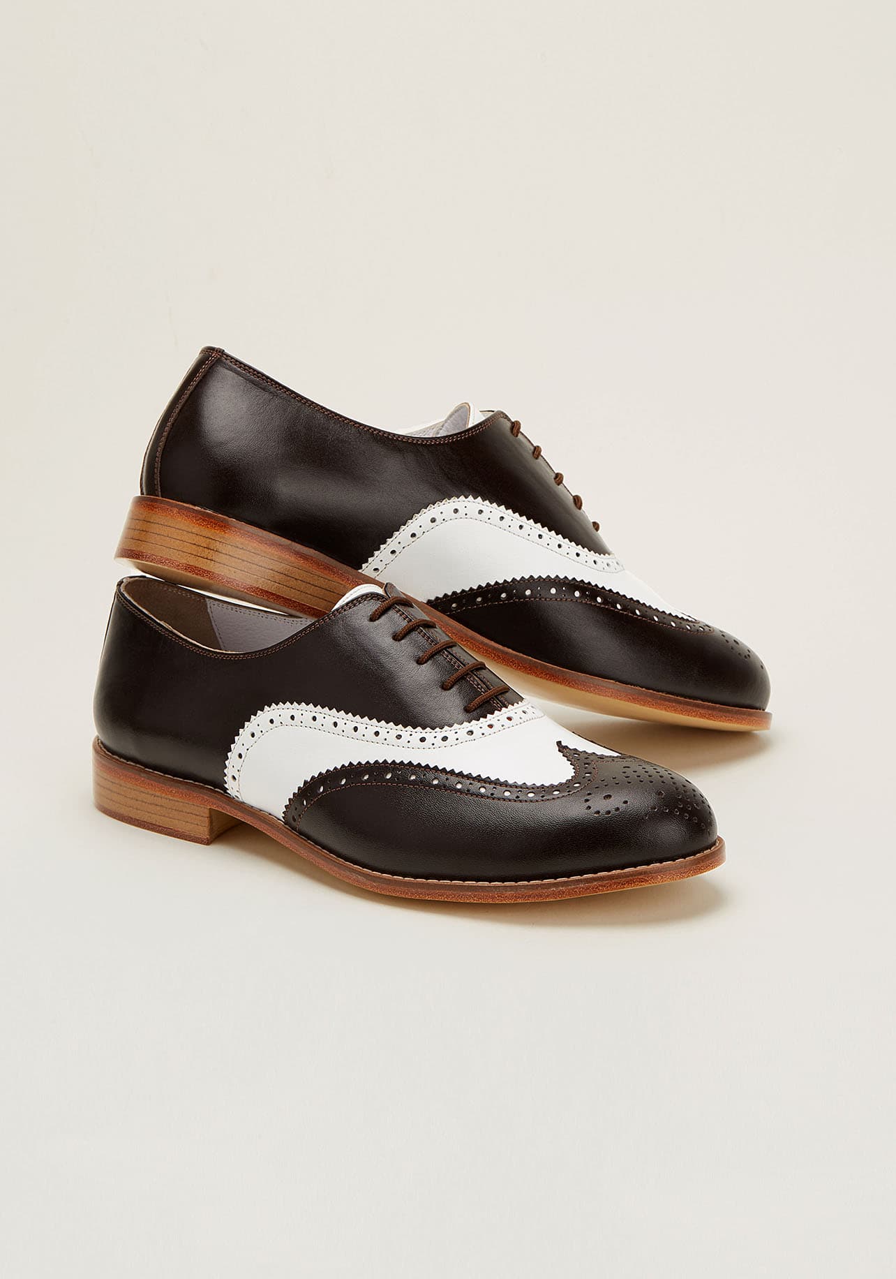 Brogue Dark Chocolate & White Leather 2 cm heel