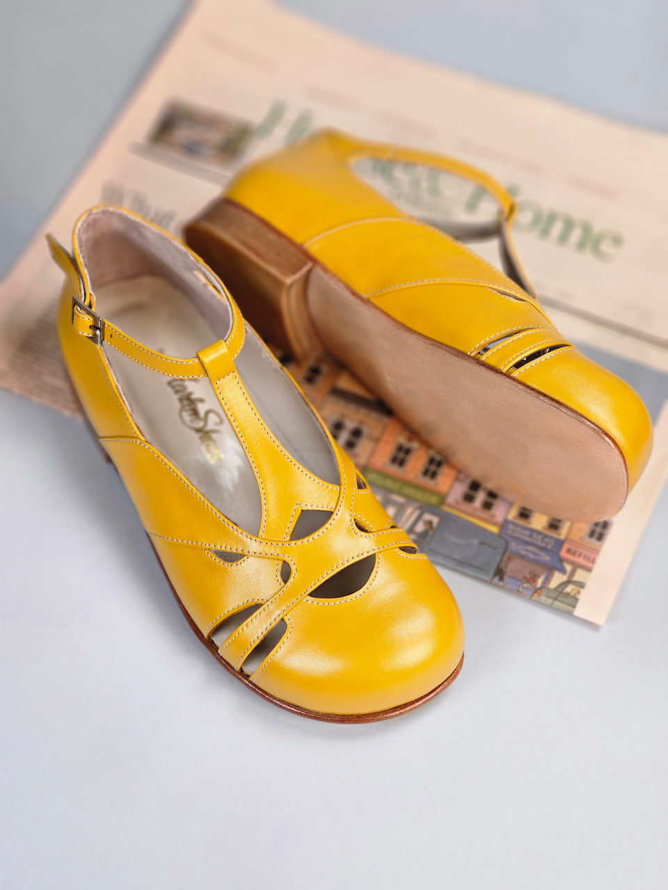 Barefoot Spring Yellow Leather 2 cm heel