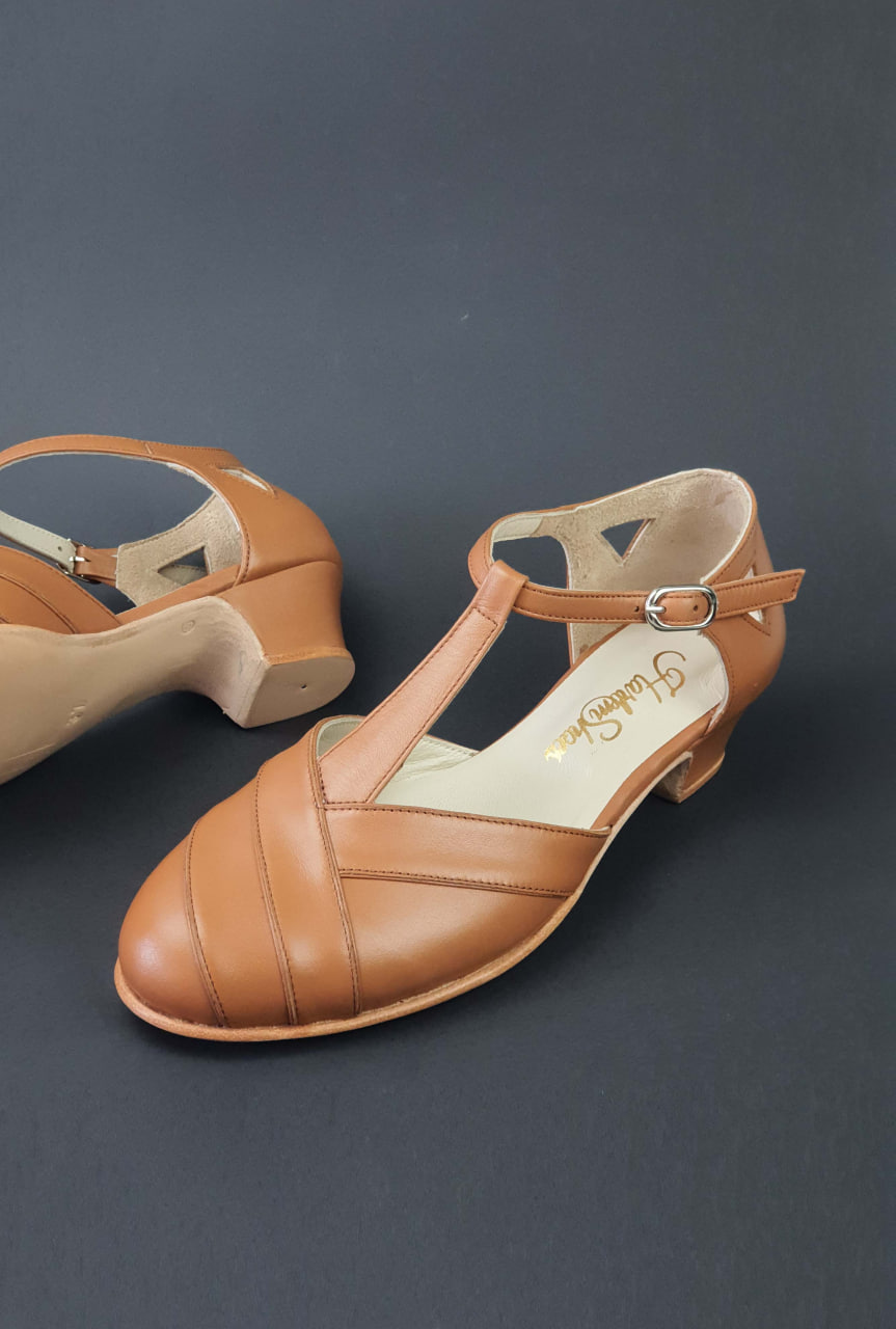 Sugar Light Brown Leather 4 cm heel