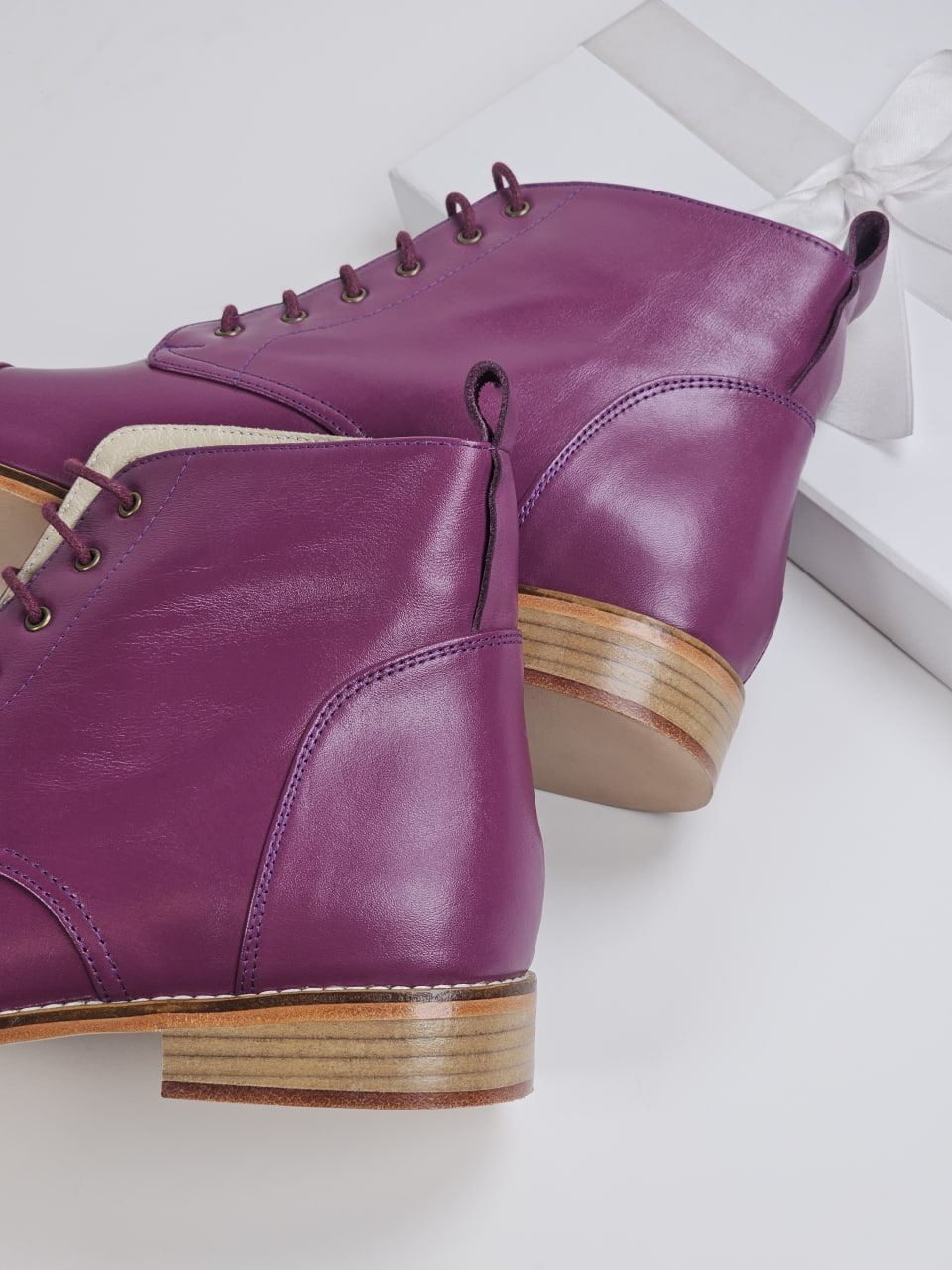 Derby Boots Aubergine Leather 2 cm heel