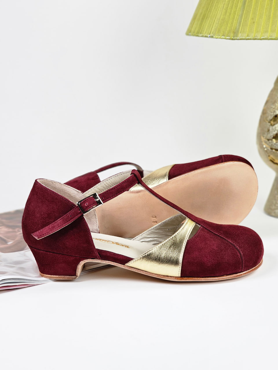 Barefoot Isabel Bordeaux Suede & Gold Leather 4 cm heel