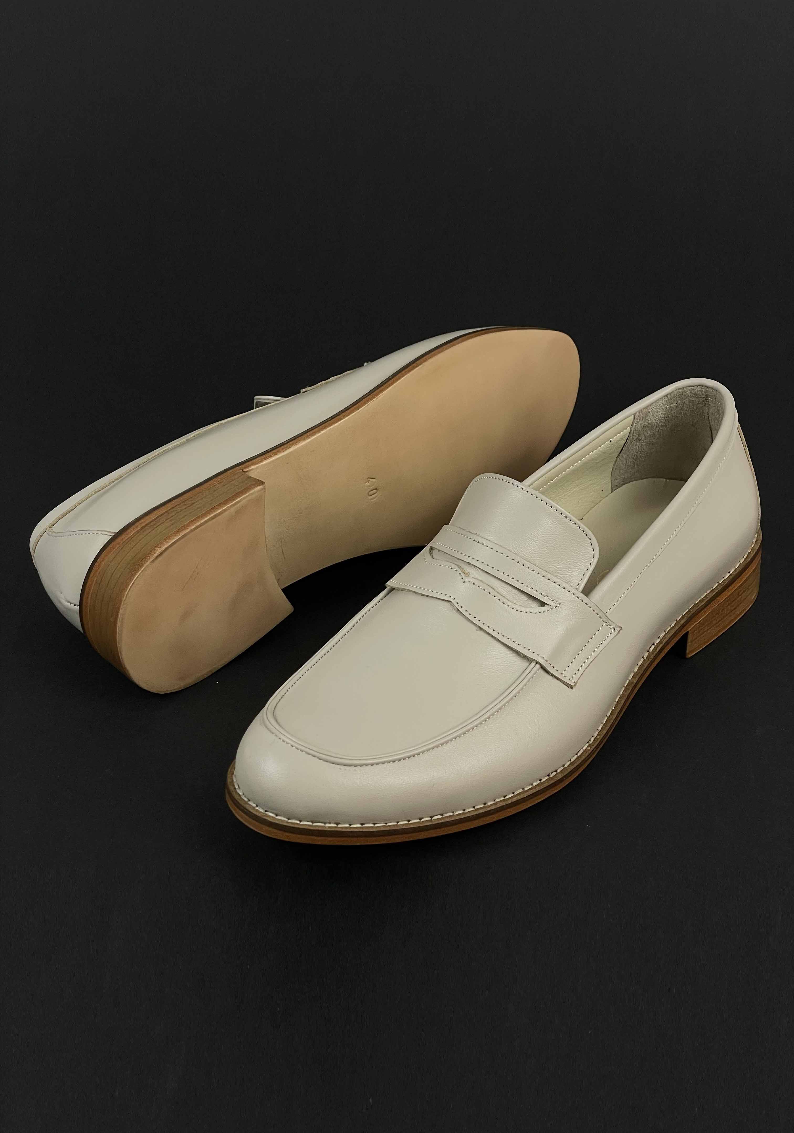 Loafers Beige Leather 2 cm heel