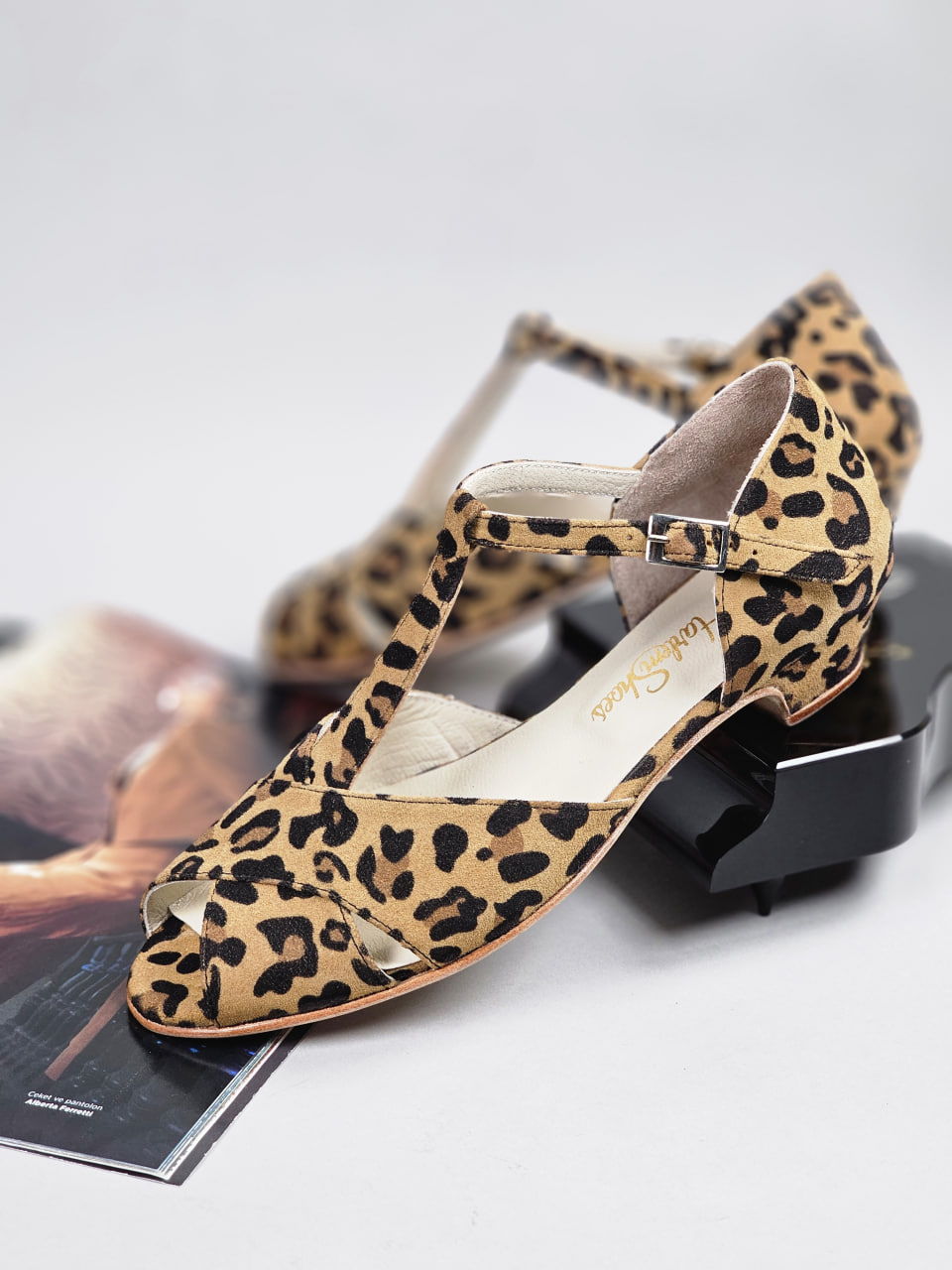 Doris Leopard Suede 3 cm heel