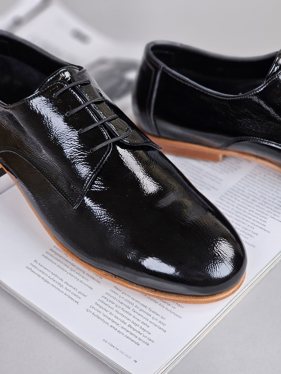 Frankie Soft Black Polished Leather 1 cm heel