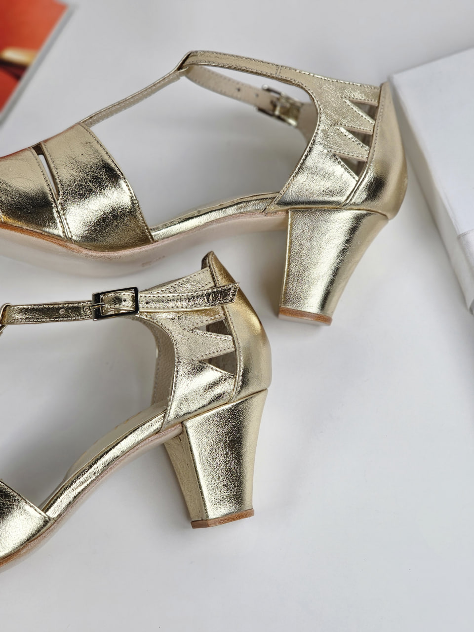 Harmony Platinum Gold Leather 6 cm Balboa heel