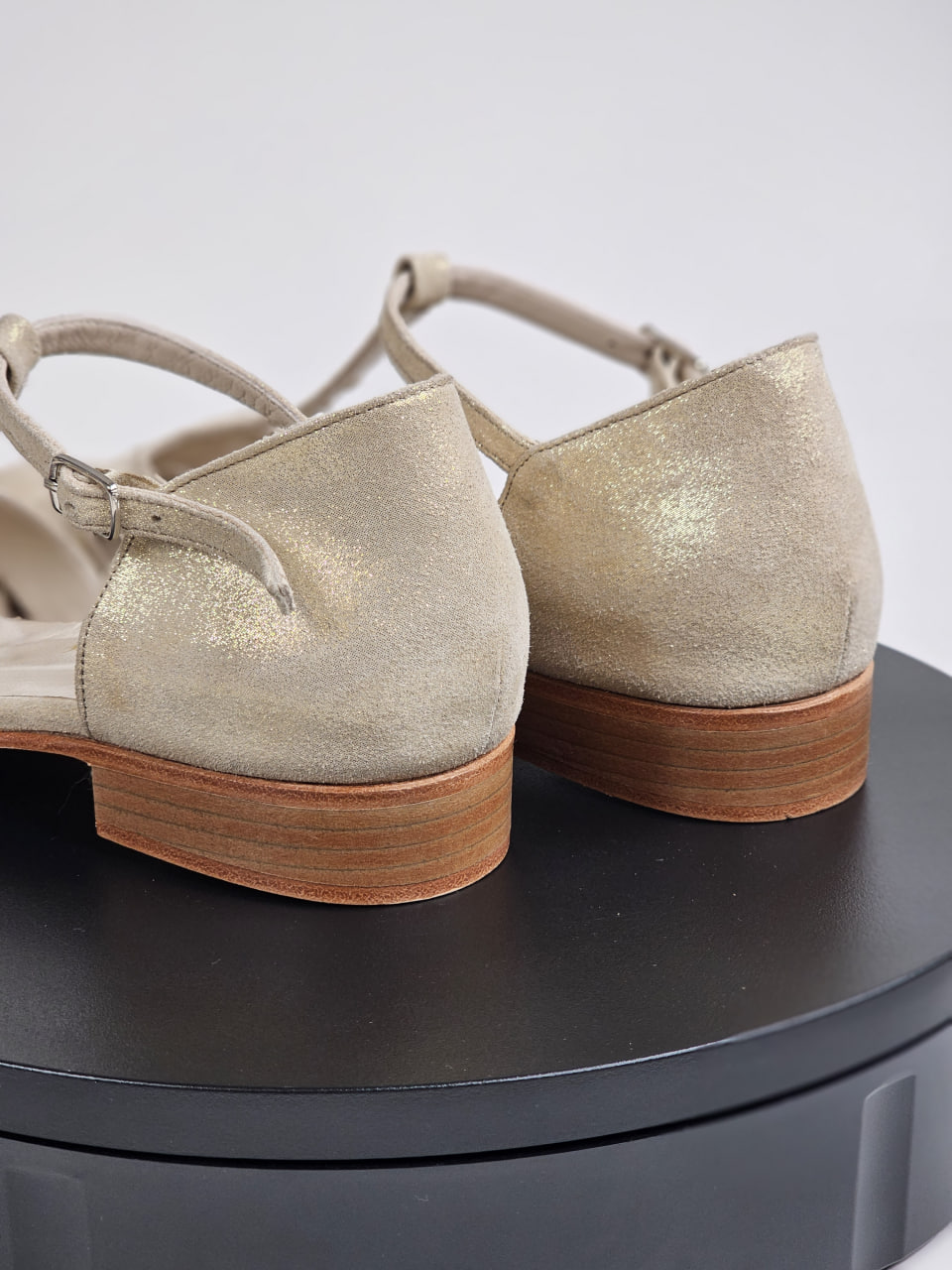 Rosy Golden Suede 2 cm heel