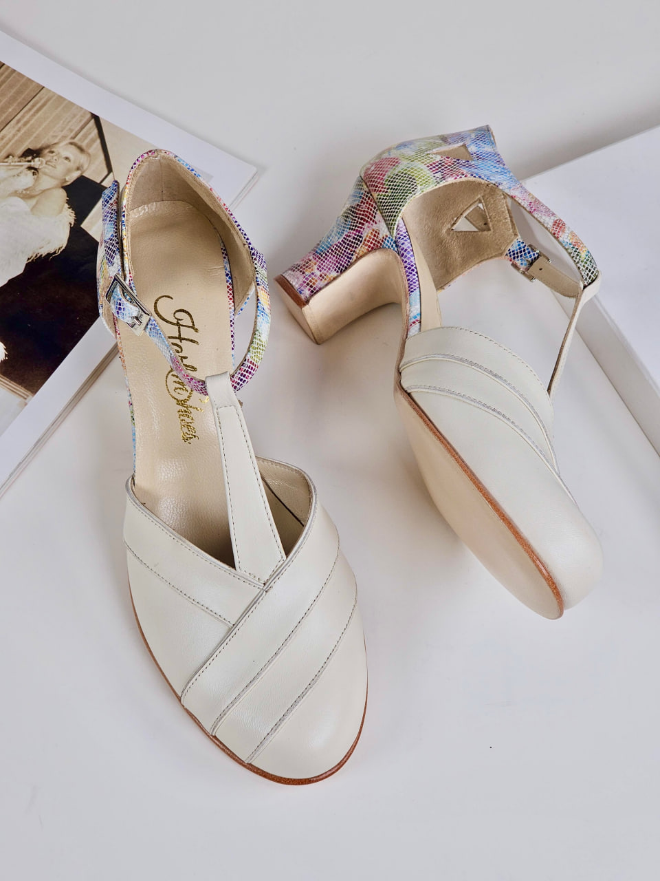 Sugar Broken White Leather with Blossom 6 cm heel