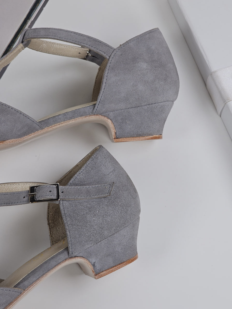 Isabel Grey Suede 3 cm heel