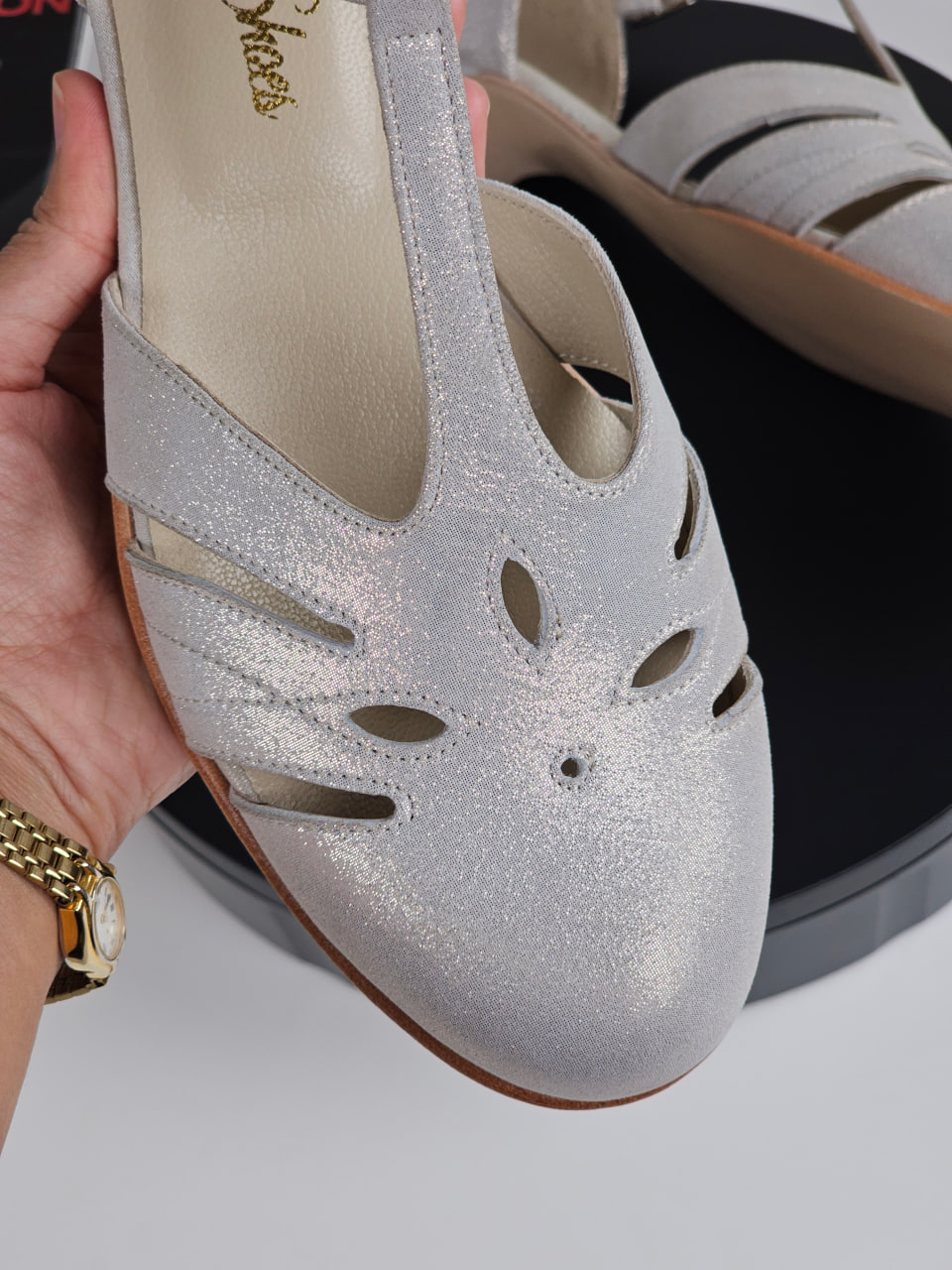 Rosy Shiny Cream Leather 3 cm heel