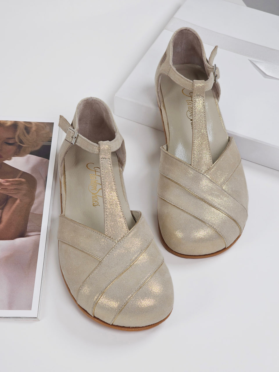 Barefoot Sugar Golden Suede Zero Drop