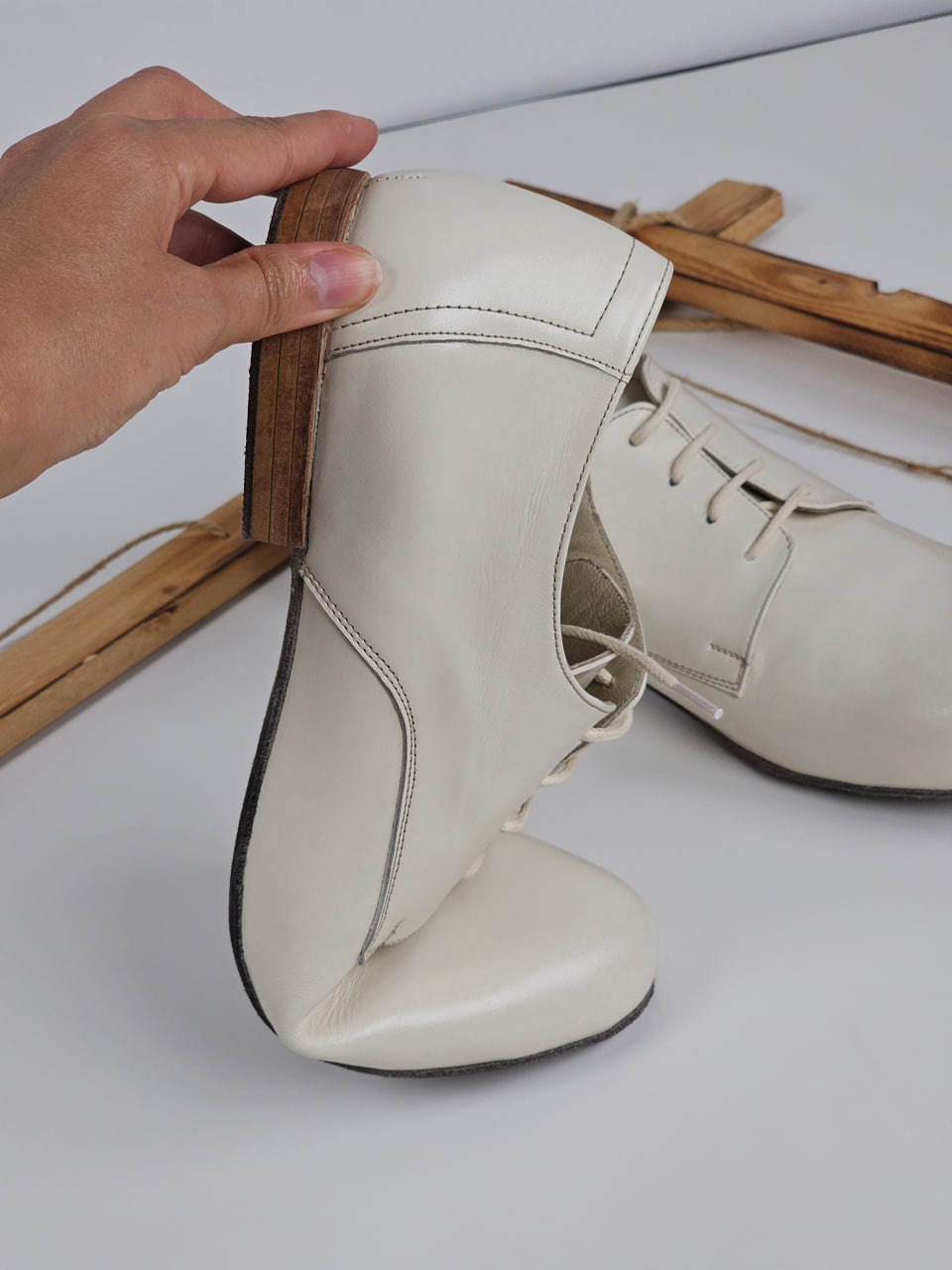 Frankie Soft Broken White Leather with "Flexible Sole" 1.5 cm heel