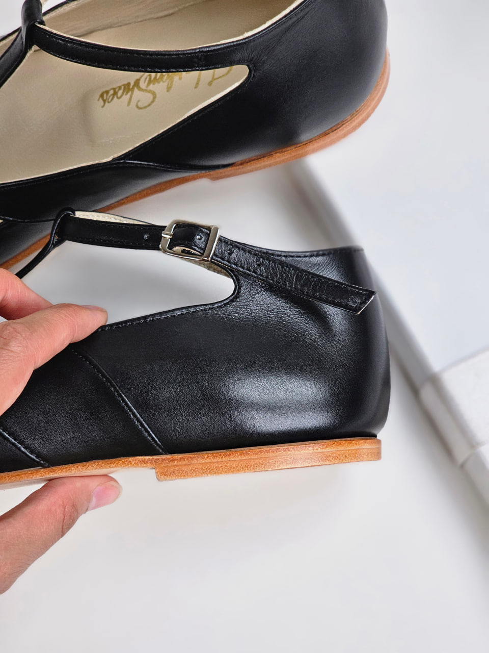 Barefoot Spring Black Leather 0.5 cm heel