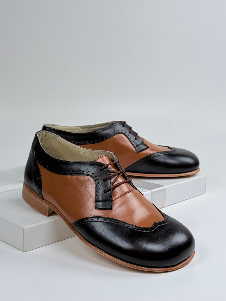 Barefoot Oxfords Dark Chocolate & Brown Leather 2 cm heel