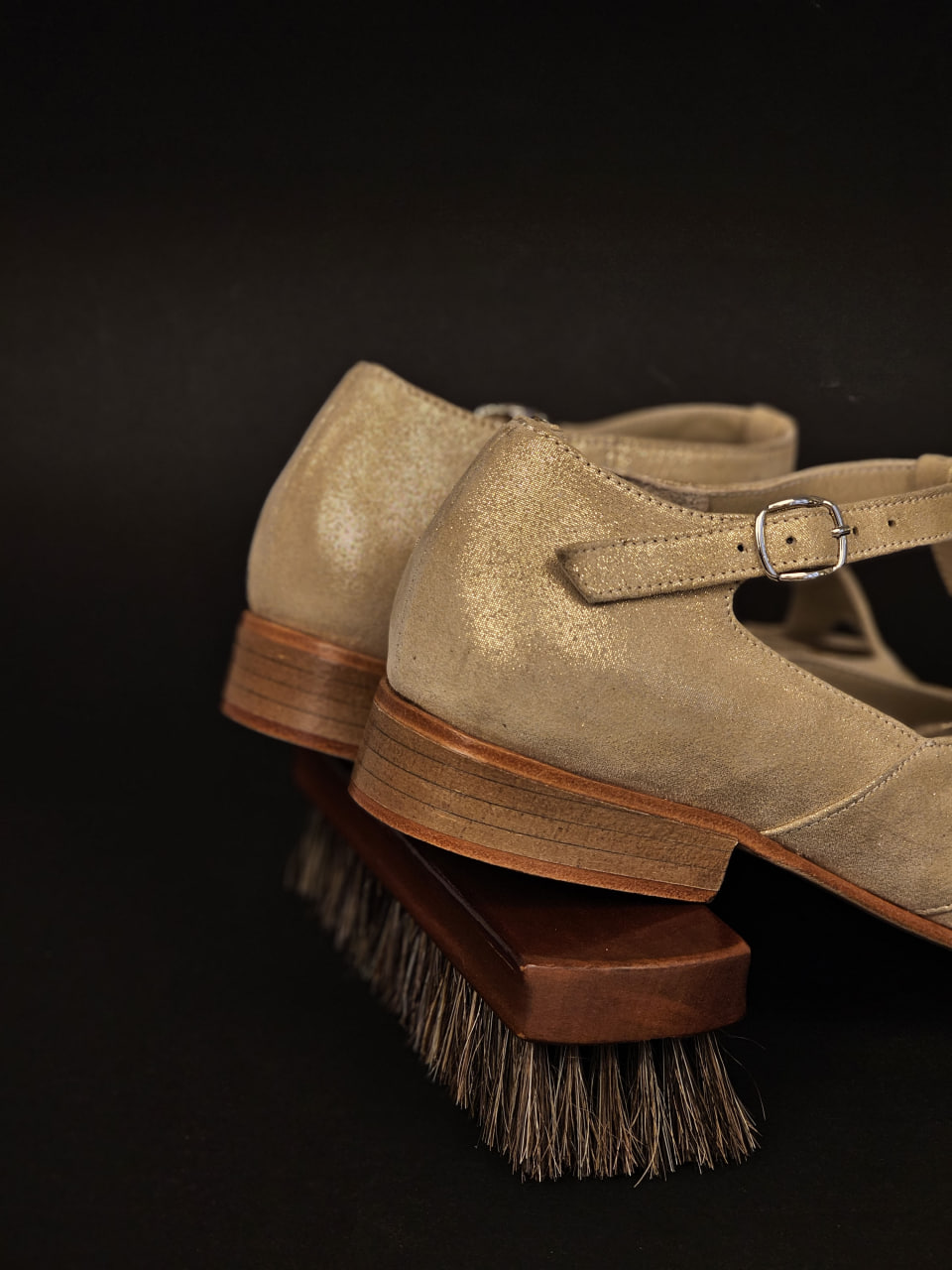 Spring Golden Suede 2 cm heel