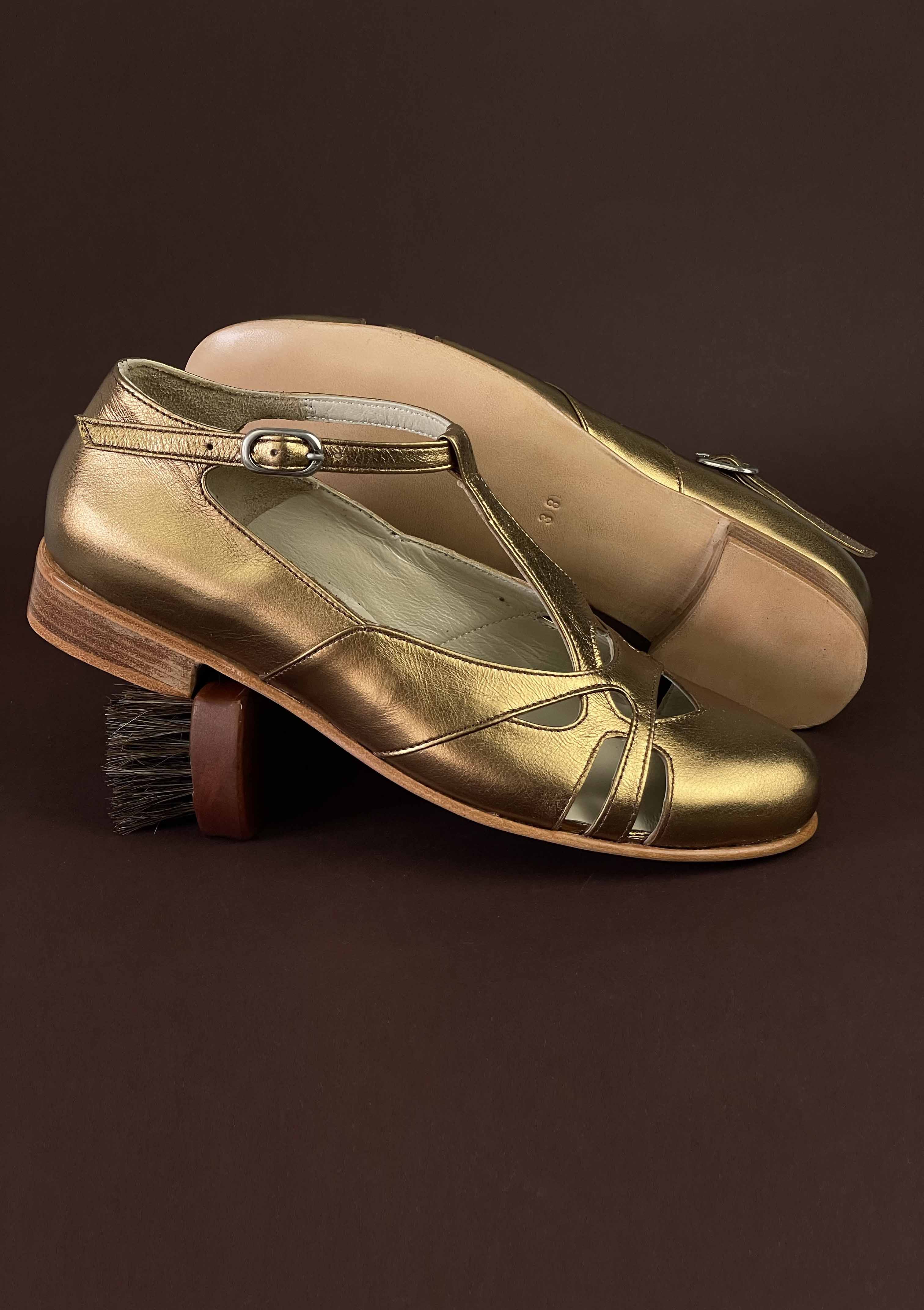 Spring Dark Gold Leather 2 cm heel
