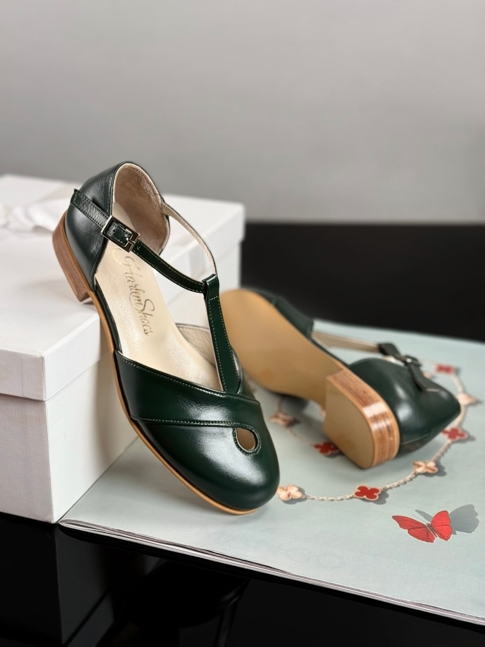 Muse Jungle Green Leather 2 cm heel