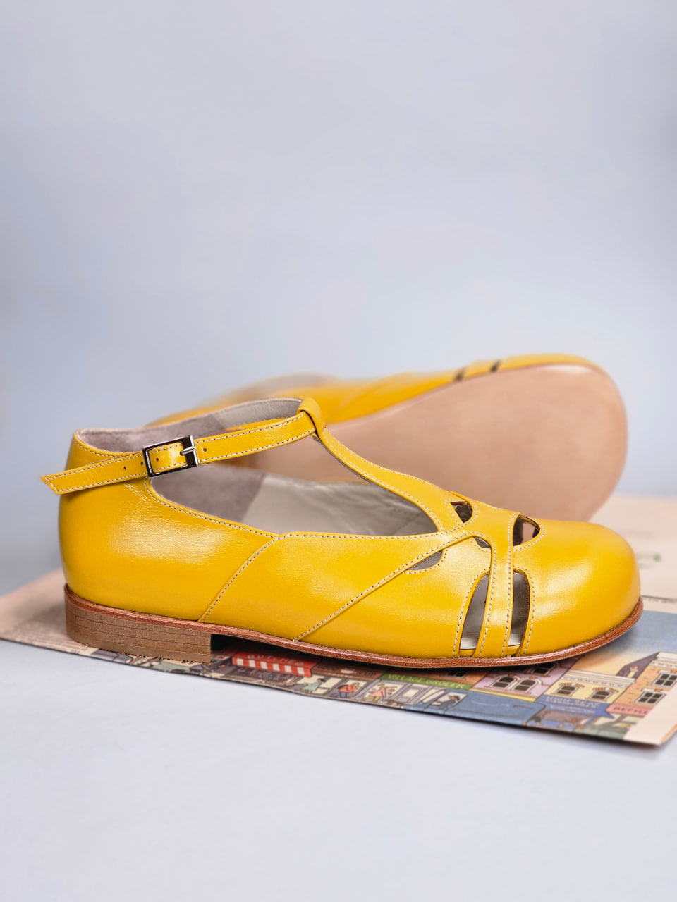 Barefoot Spring Yellow Leather 2 cm heel