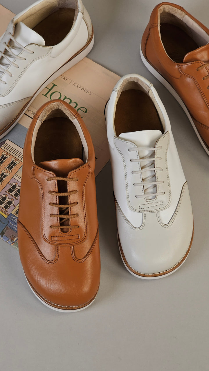 Barefoot New York Beige & White Leather