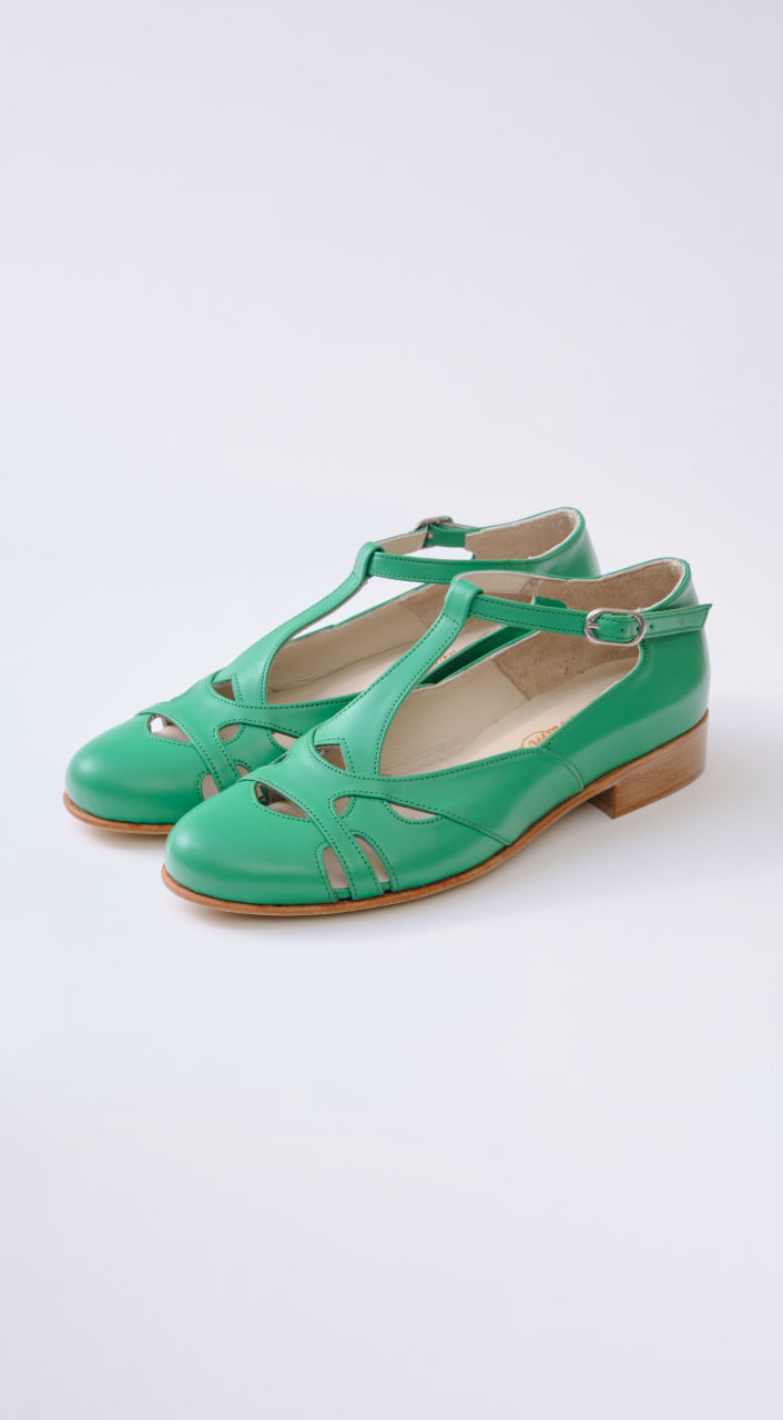 Spring Apple Green Leather 2 cm heel