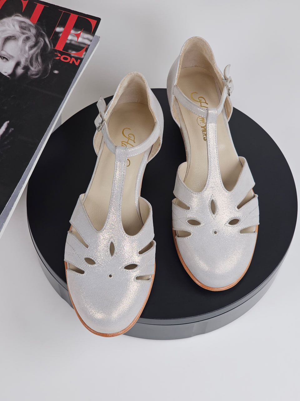 Rosy Shiny Cream Leather 3 cm heel
